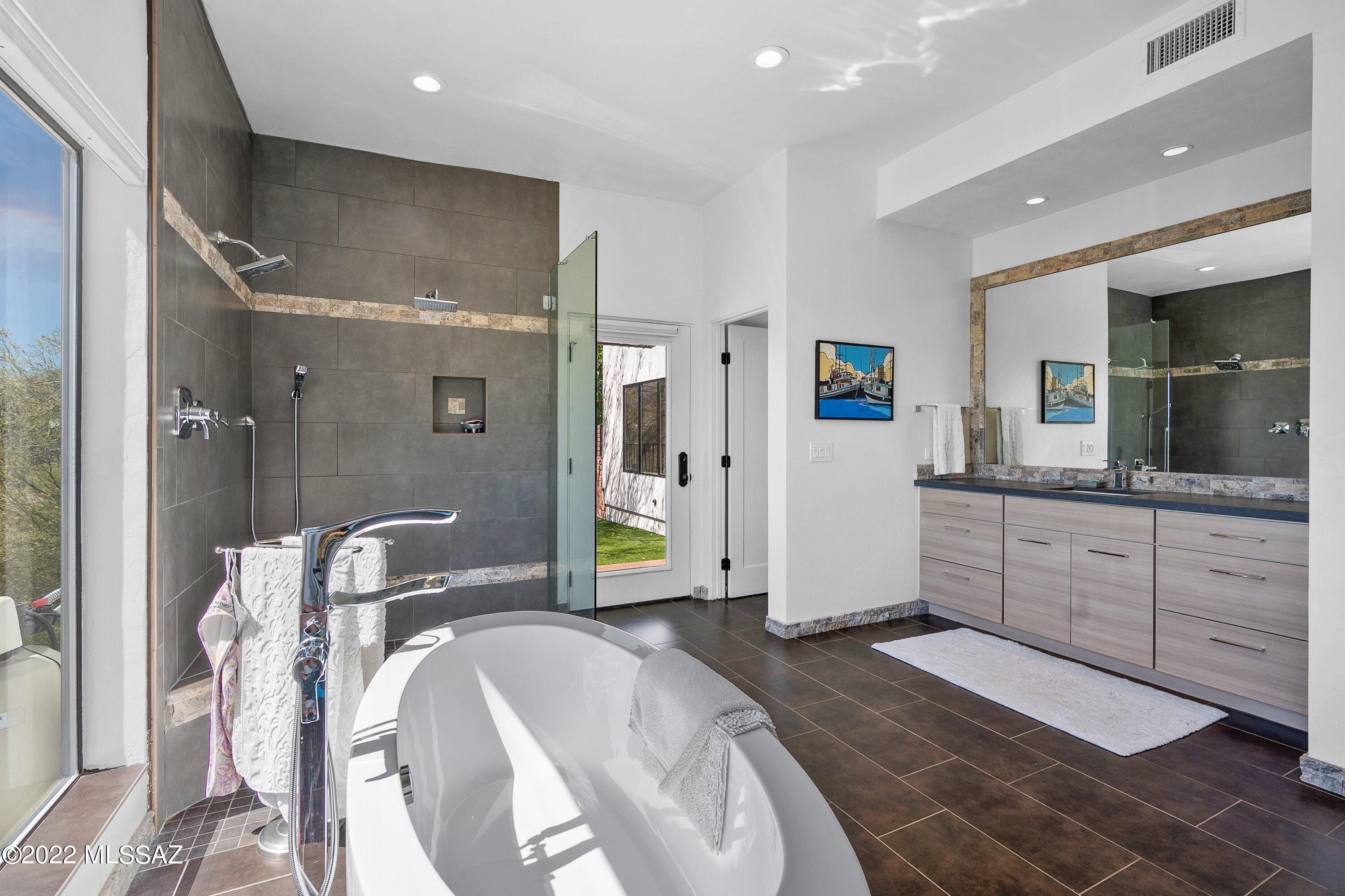 Catalina Foothills Estates NO. 5 - Residential