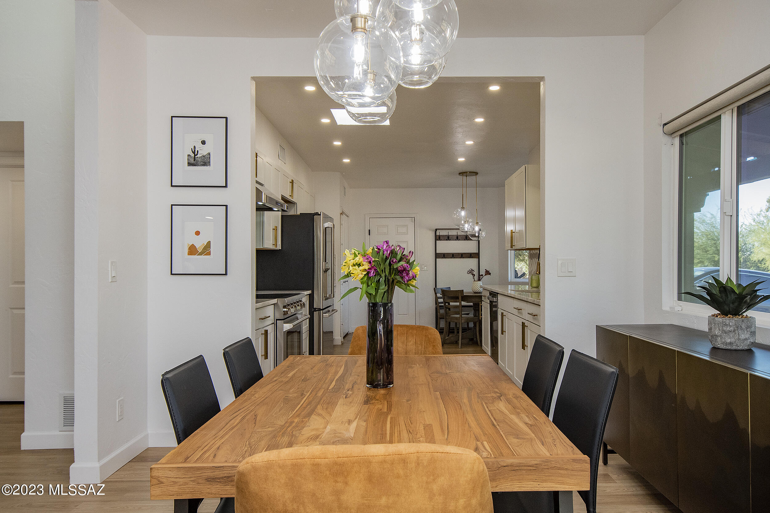 Las Alturas (1-167) - Residential