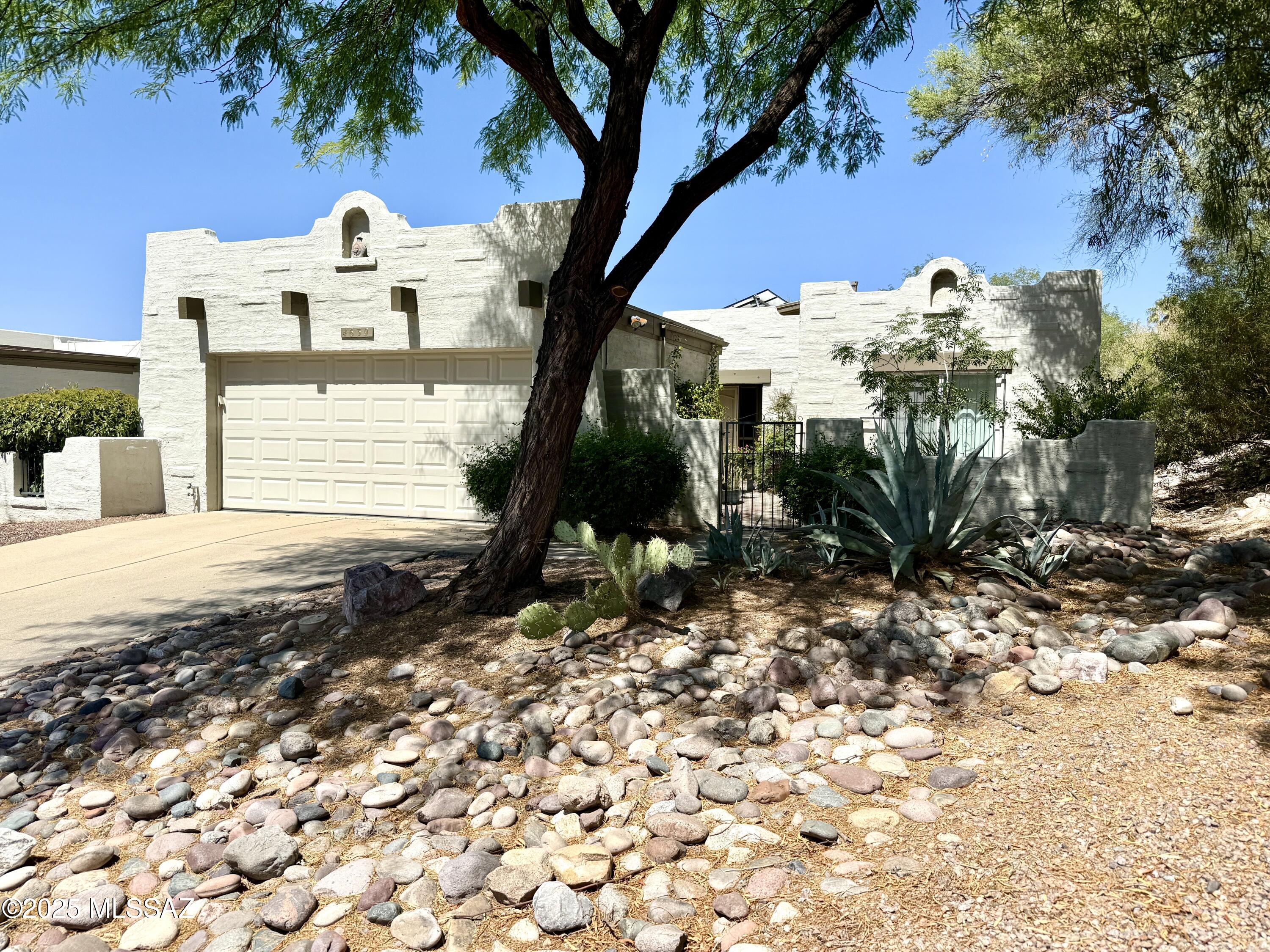 4639 N Covey Lane