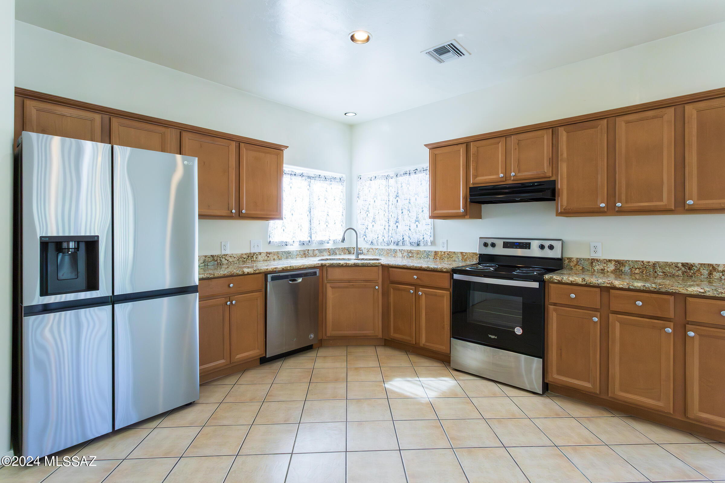 Rio Rico Ranchettes 12 - Residential Lease