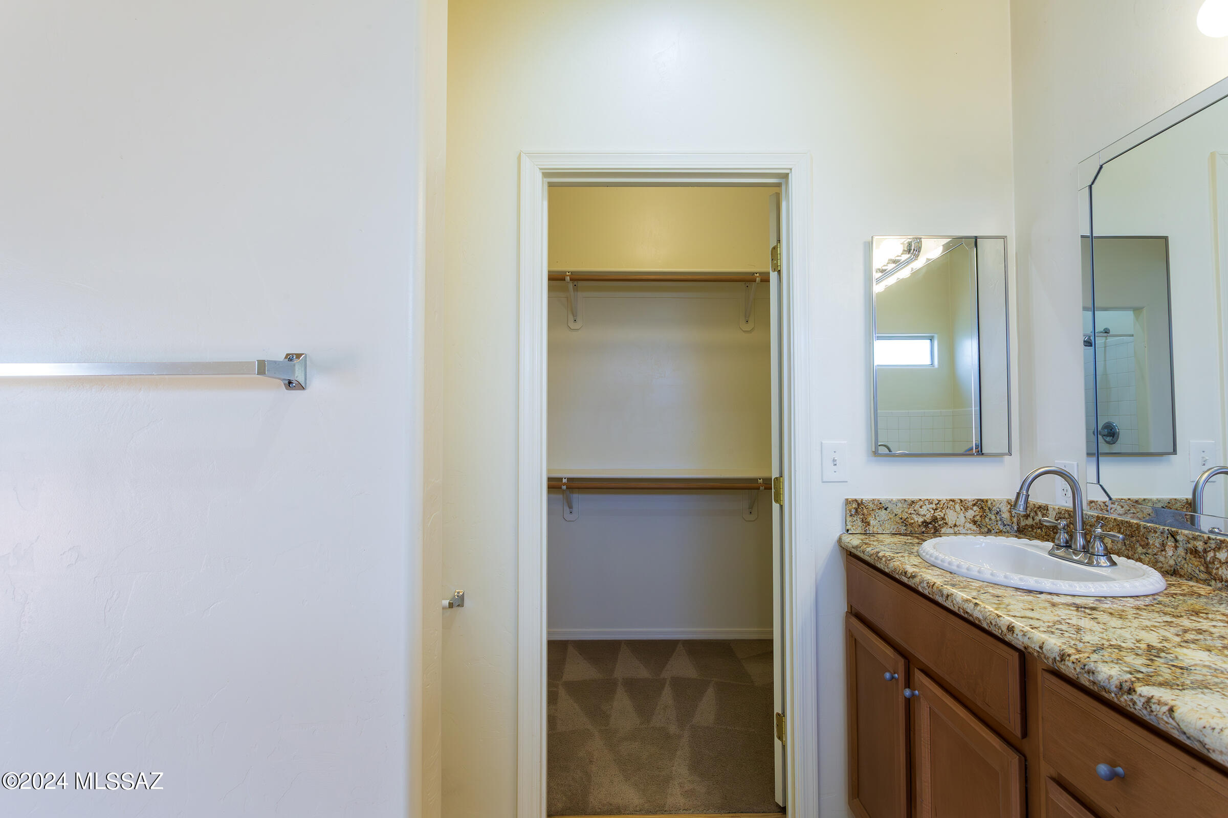 Rio Rico Ranchettes 12 - Residential Lease