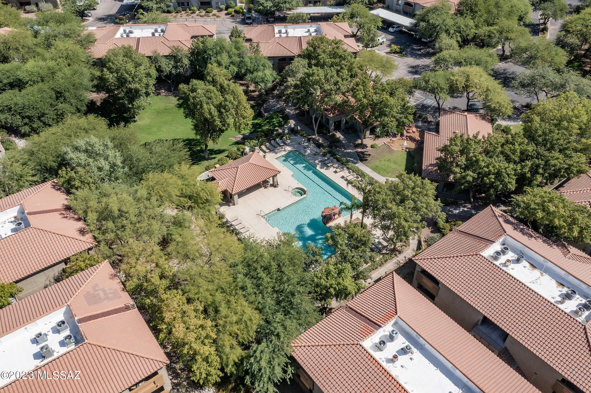 Veranda at Ventana Condominiums - Residential