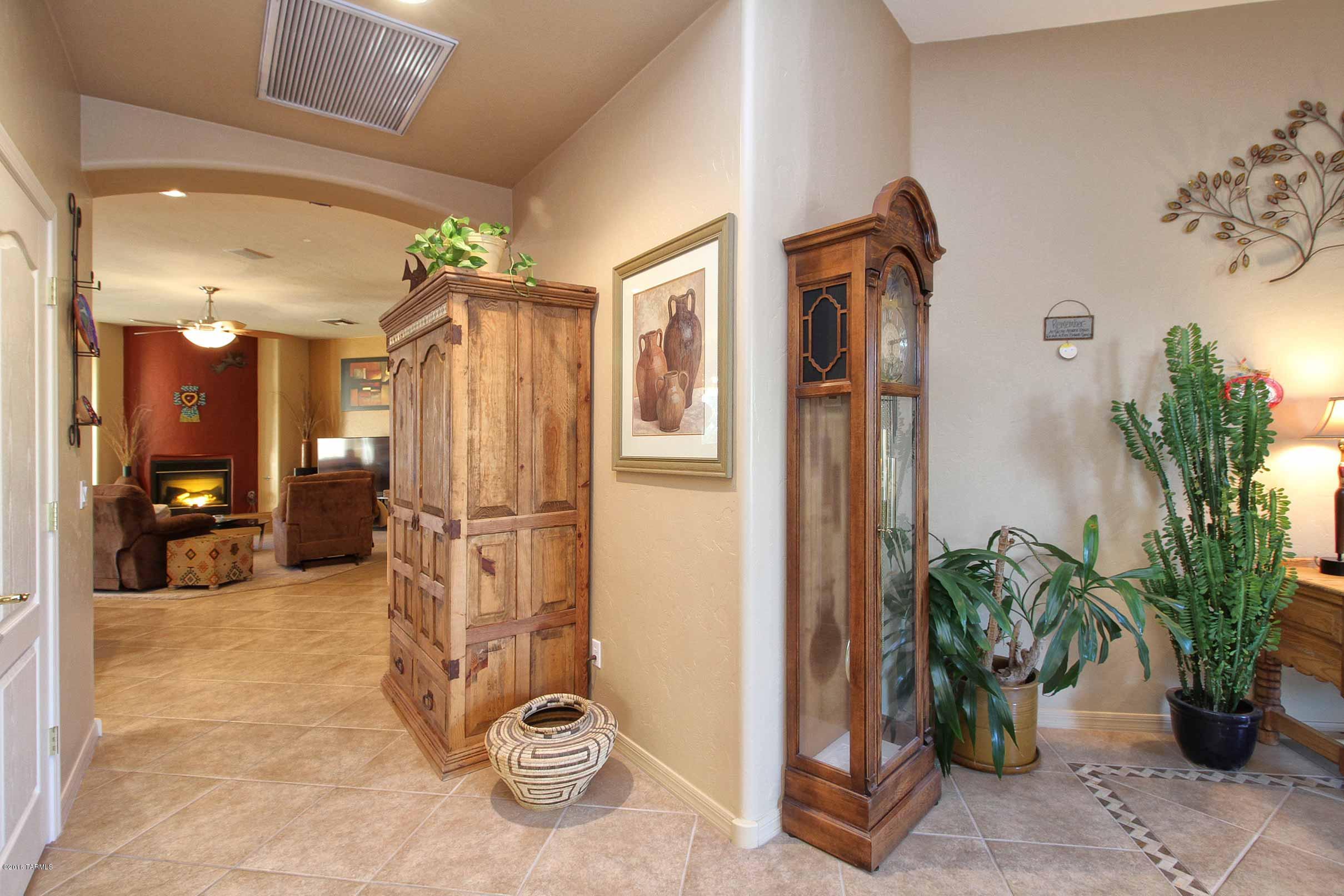 Mira Vista (1-60) - Residential