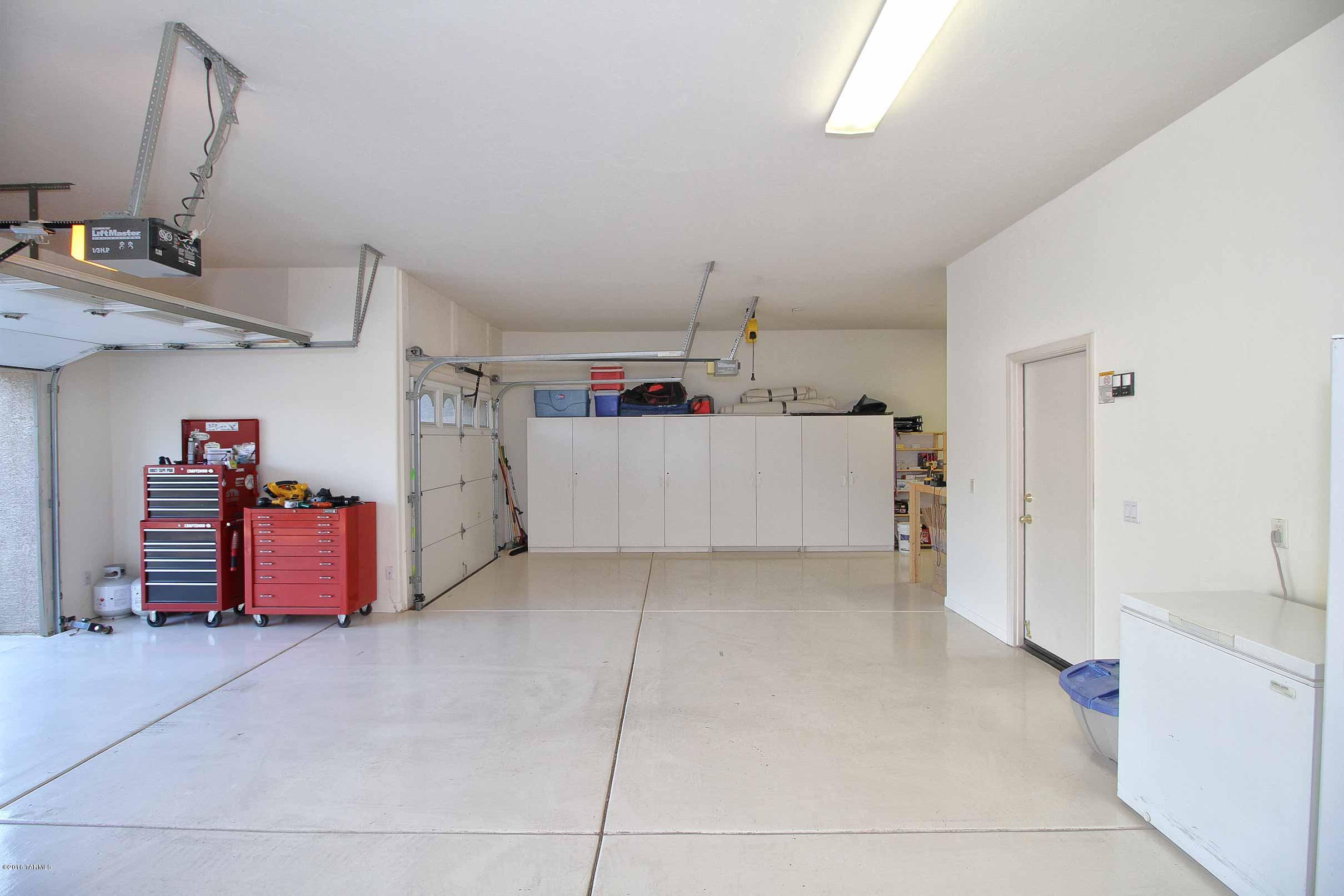 Mira Vista (1-60) - Residential