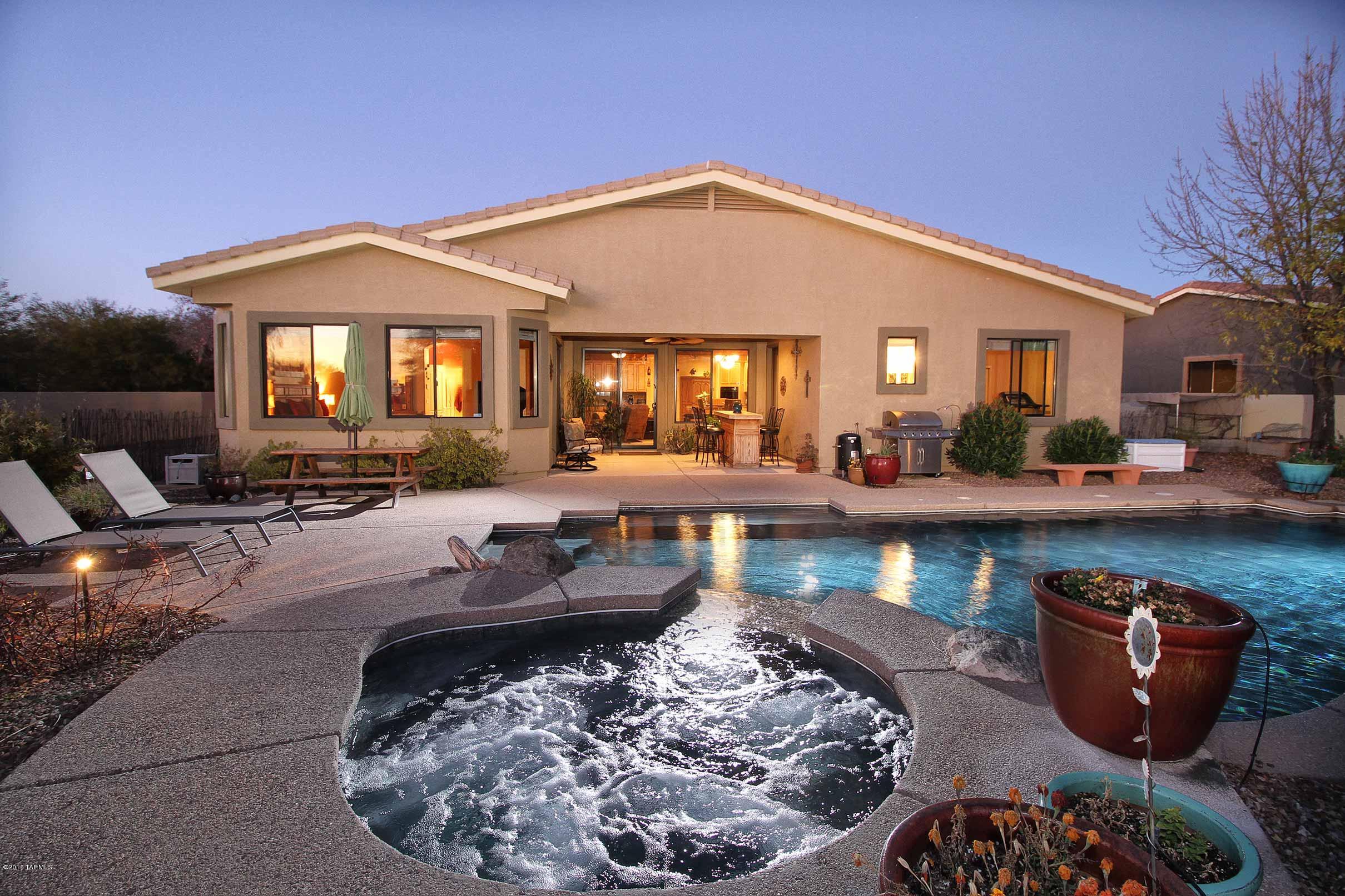 Mira Vista (1-60) - Residential
