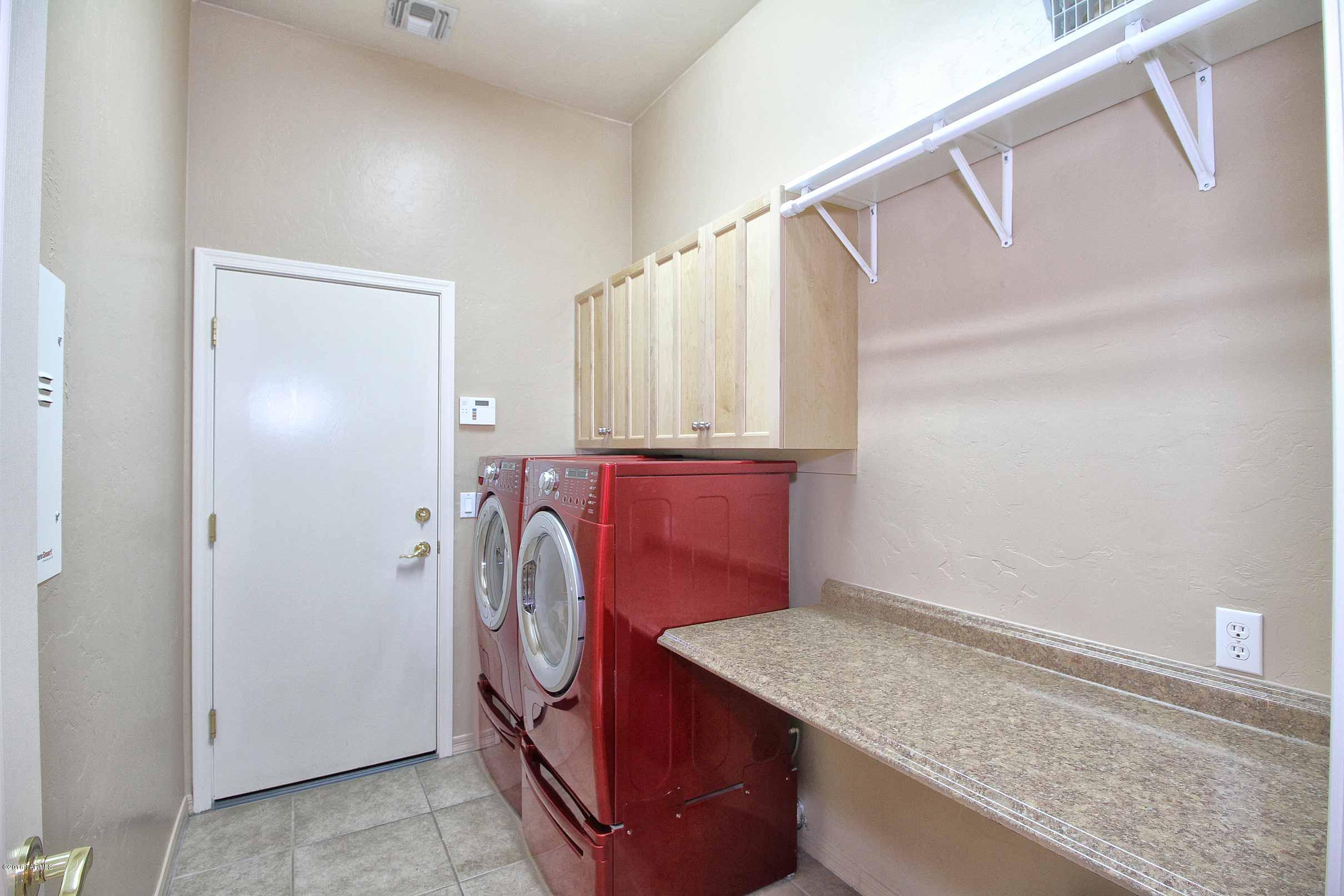 Mira Vista (1-60) - Residential