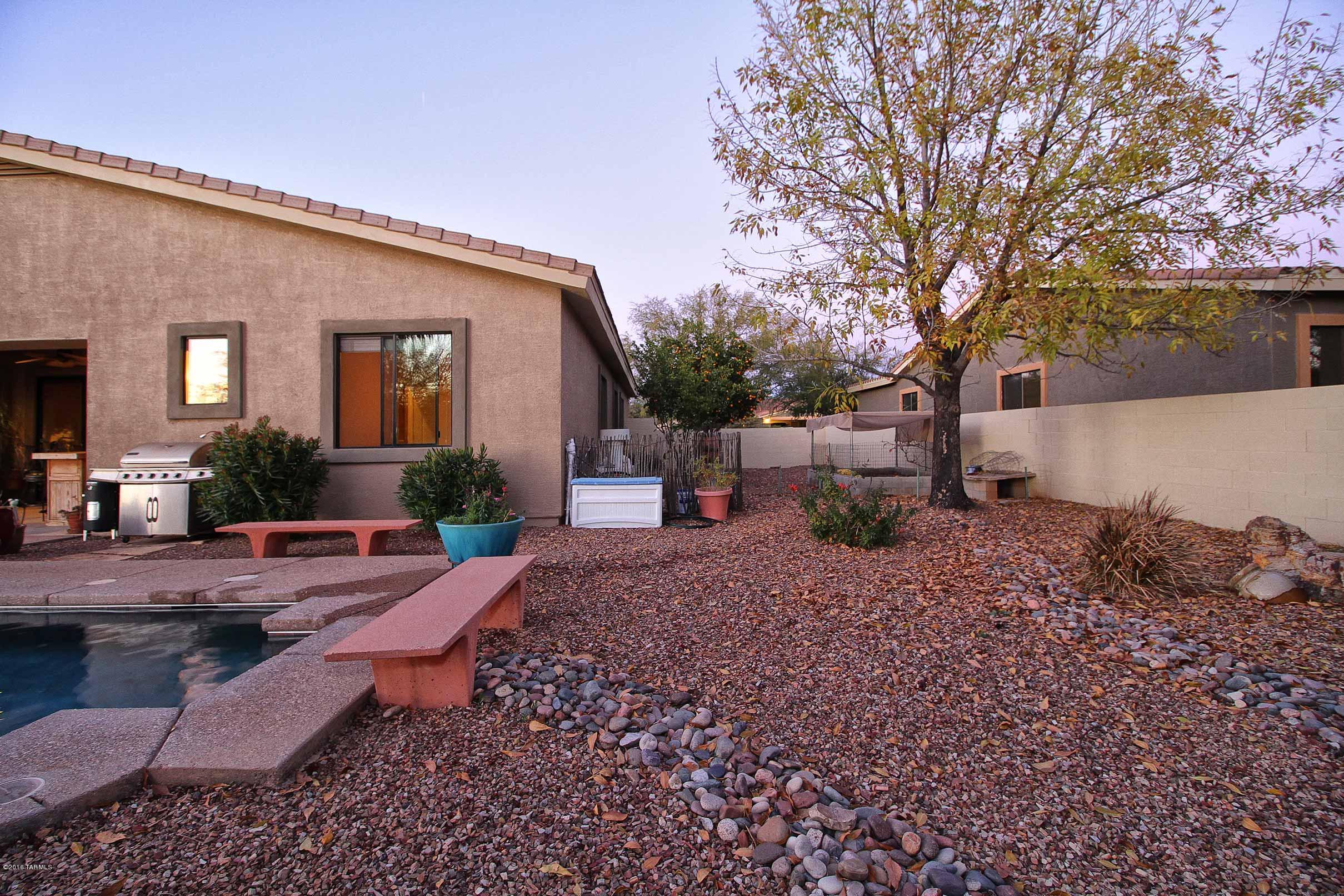 Mira Vista (1-60) - Residential