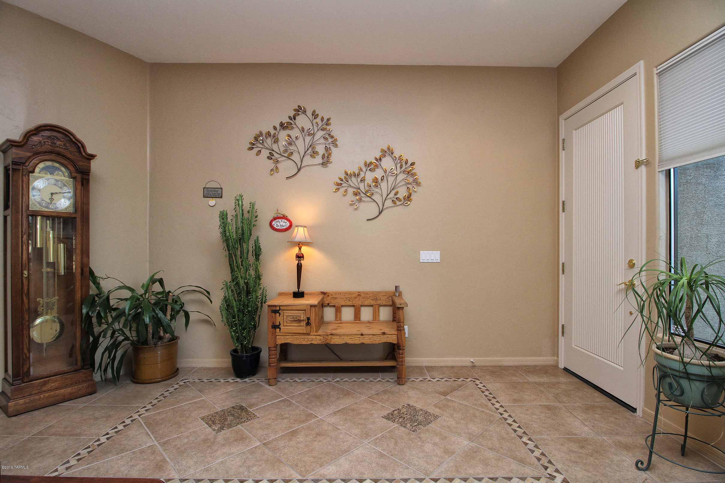 Mira Vista (1-60) - Residential