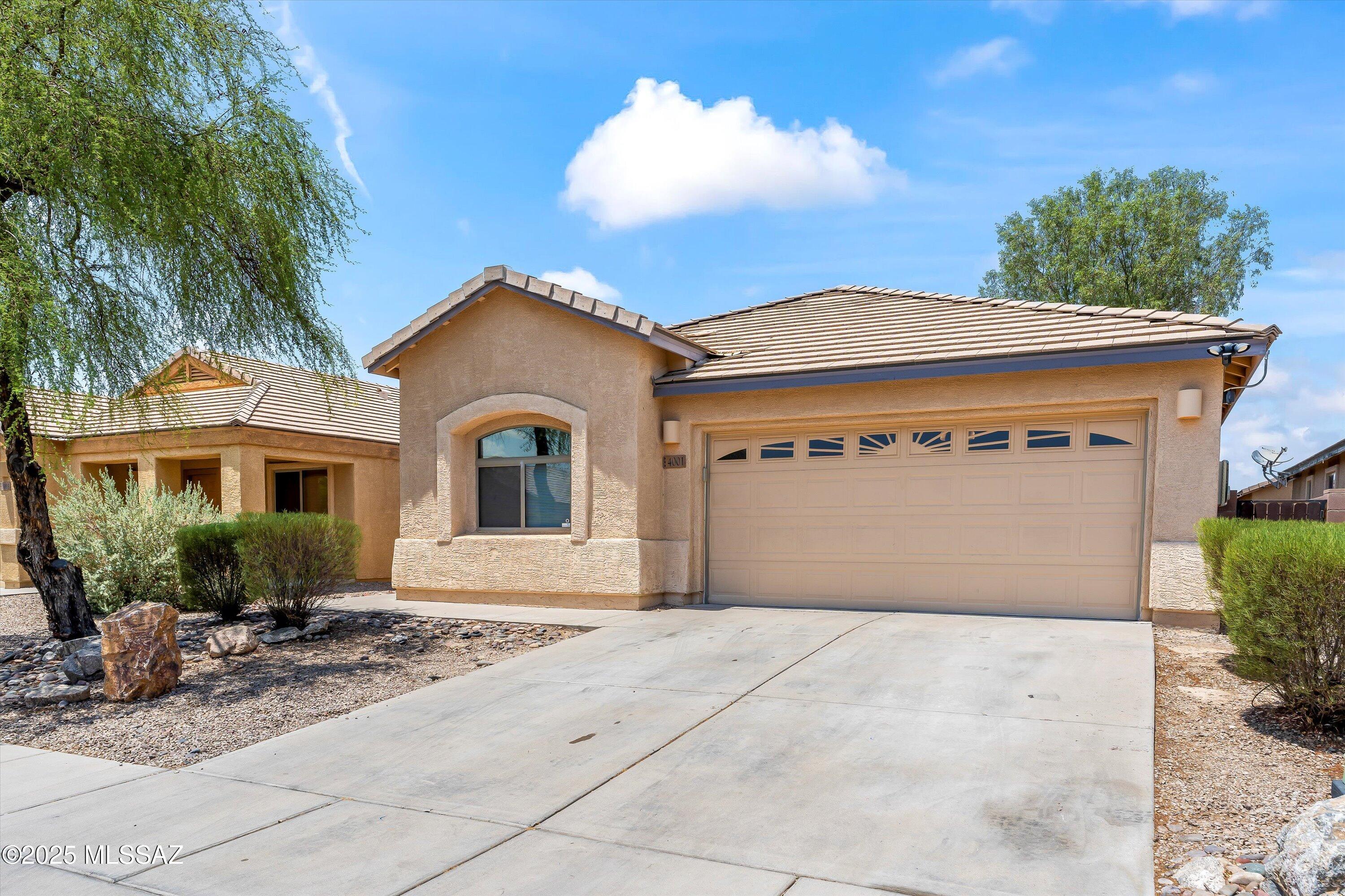 4001 E Shadow Branch Drive