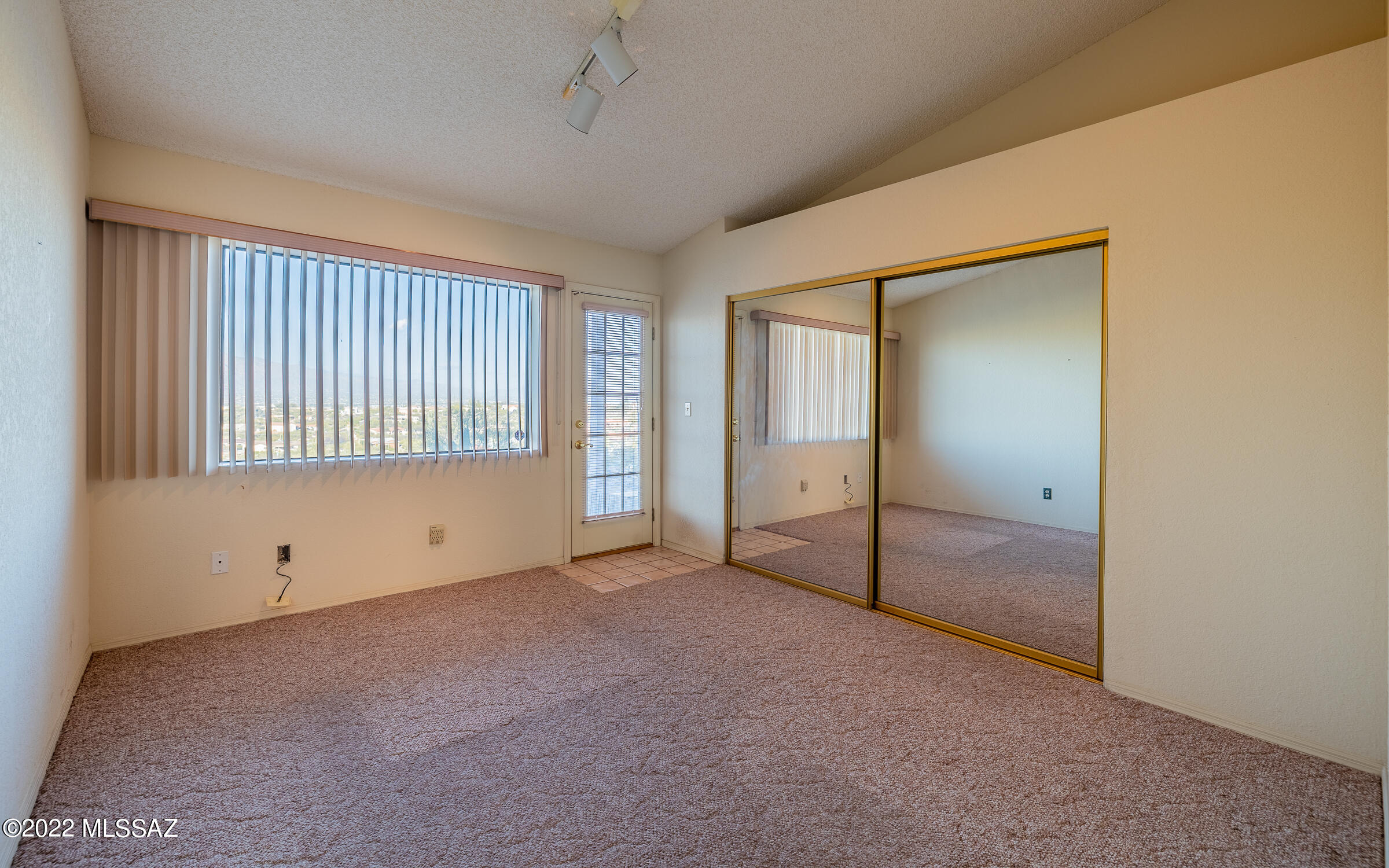 Rancho Del Cerro (340-532) - Residential