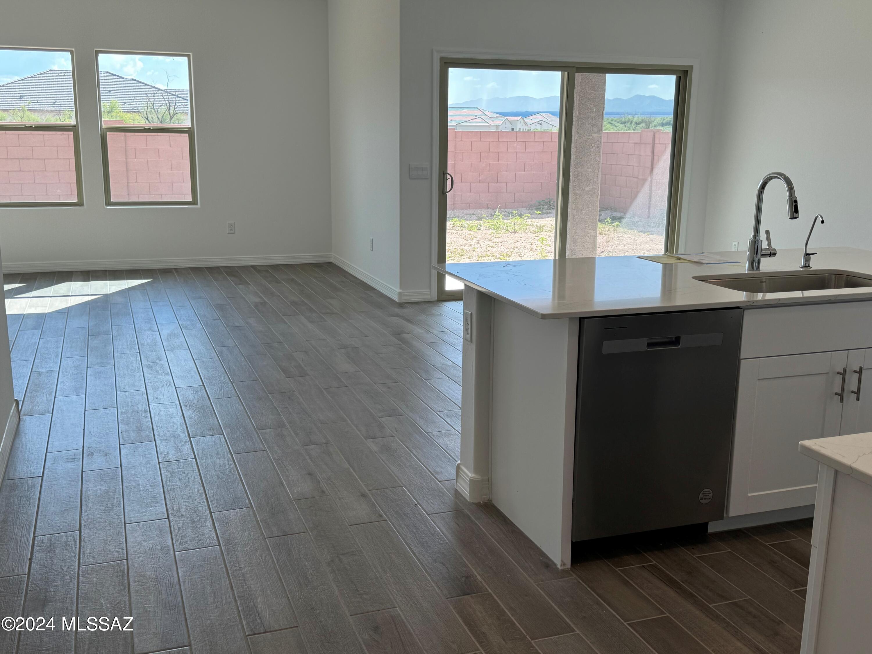 Sahuarita Acres - Residential