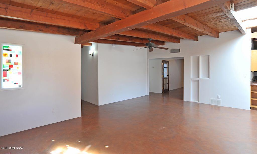 Jefferson Park - Residential Lease