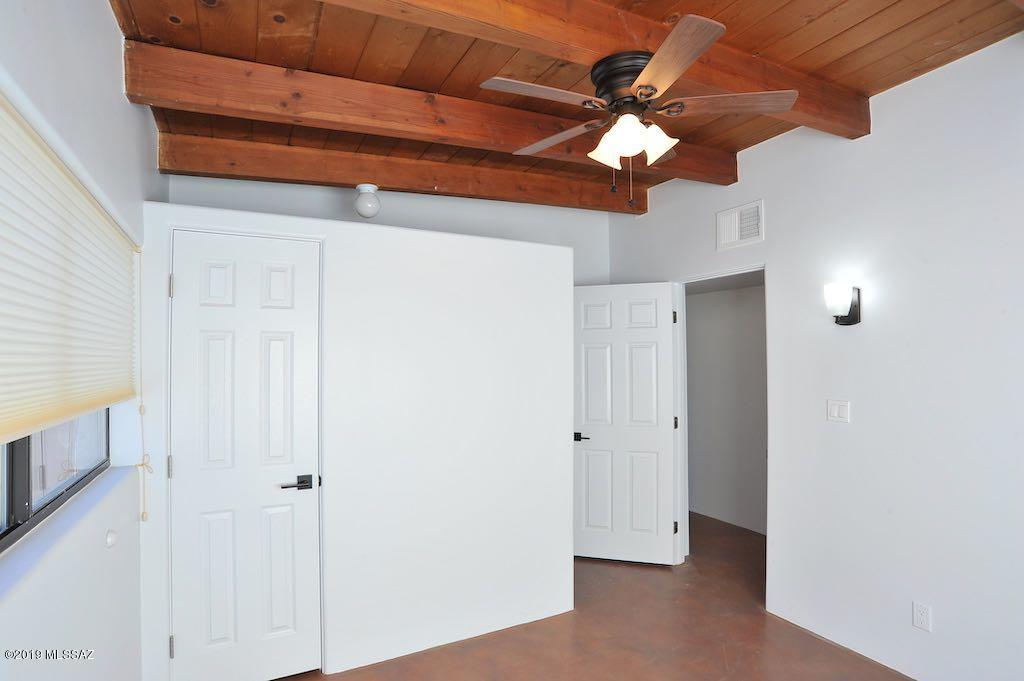 Jefferson Park - Residential Lease