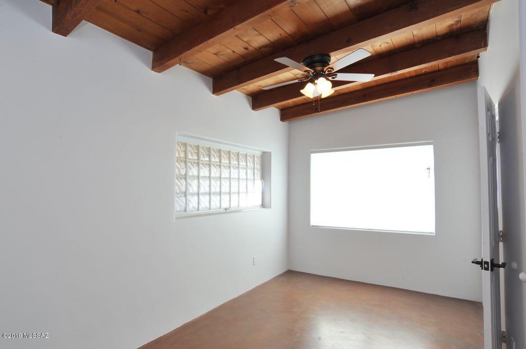 Jefferson Park - Residential Lease