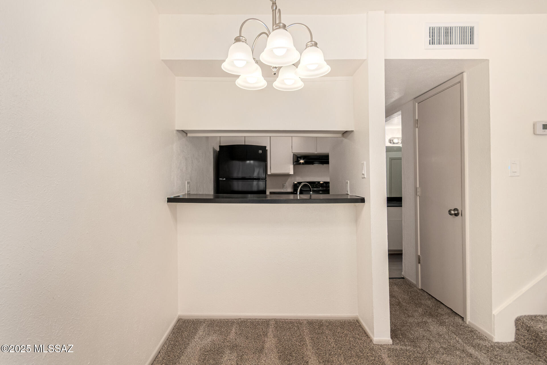 1600 N Wilmot Road 302