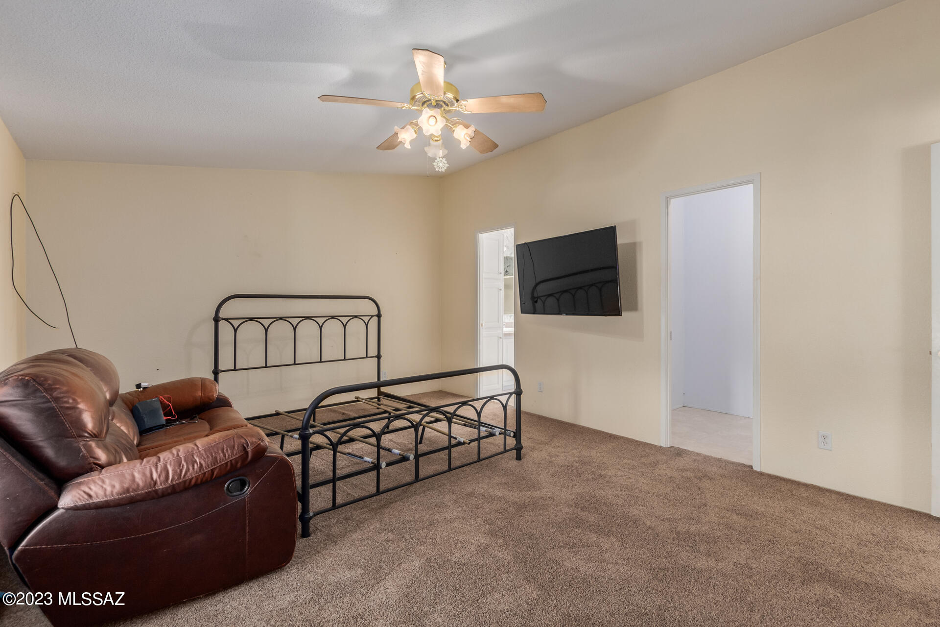 J - Six Ranchettes Unit NO. 6 (1-204) - Residential