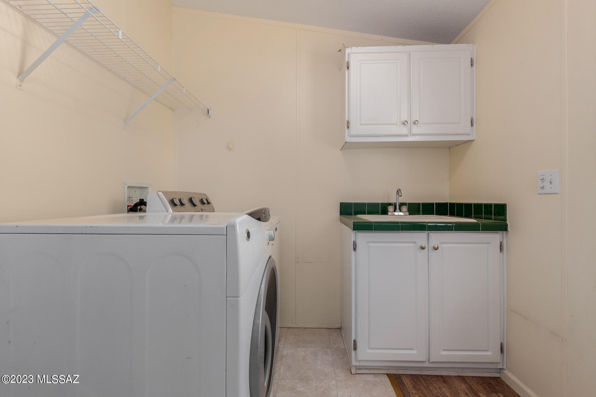 J - Six Ranchettes Unit NO. 6 (1-204) - Residential