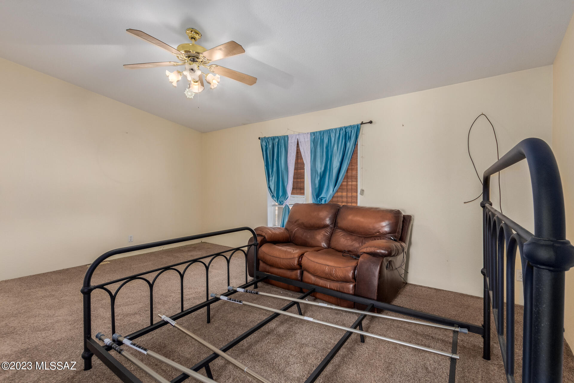 J - Six Ranchettes Unit NO. 6 (1-204) - Residential