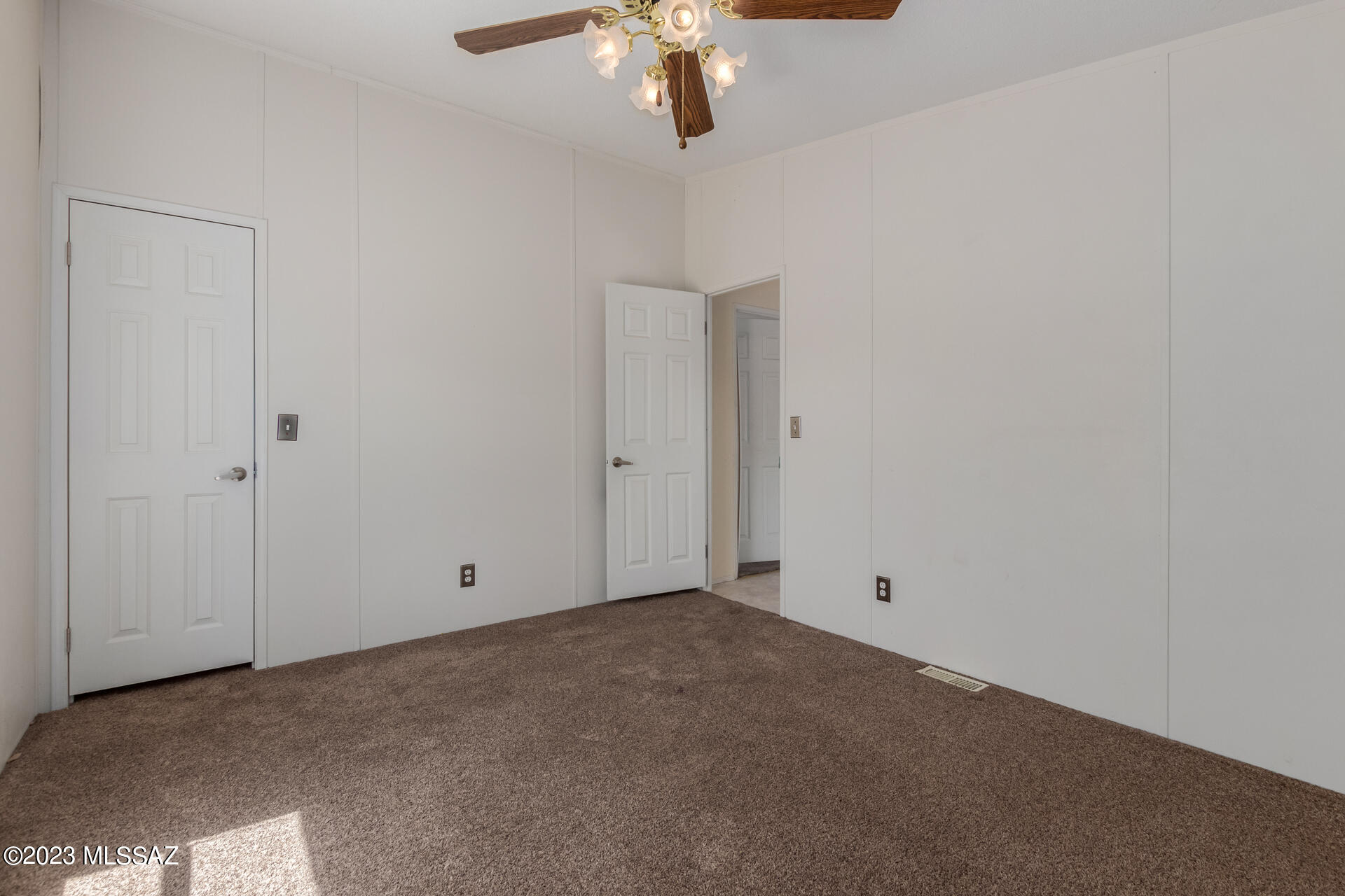 J - Six Ranchettes Unit NO. 6 (1-204) - Residential