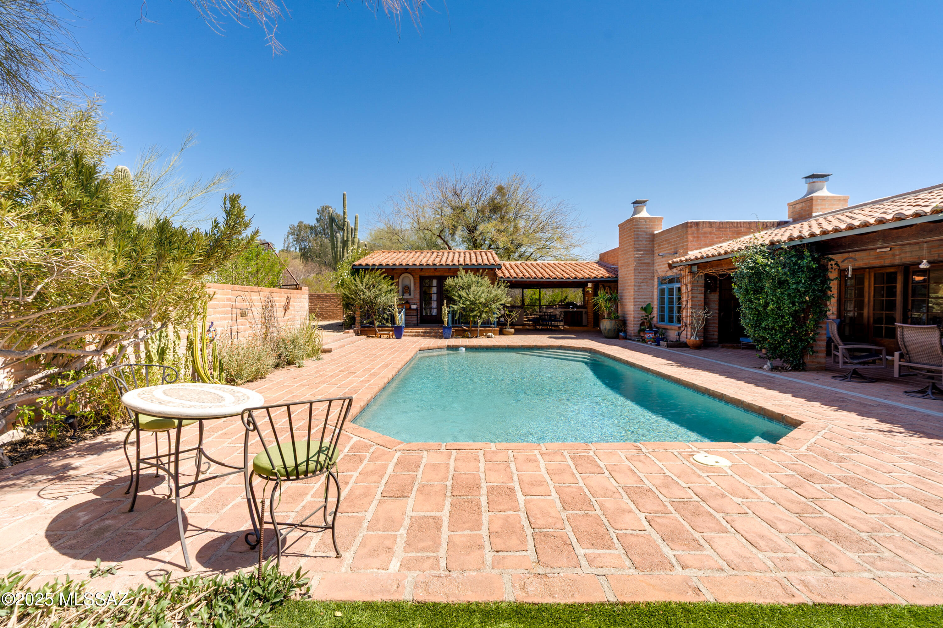 Catalina Foothills Estates NO. 2 - Residential