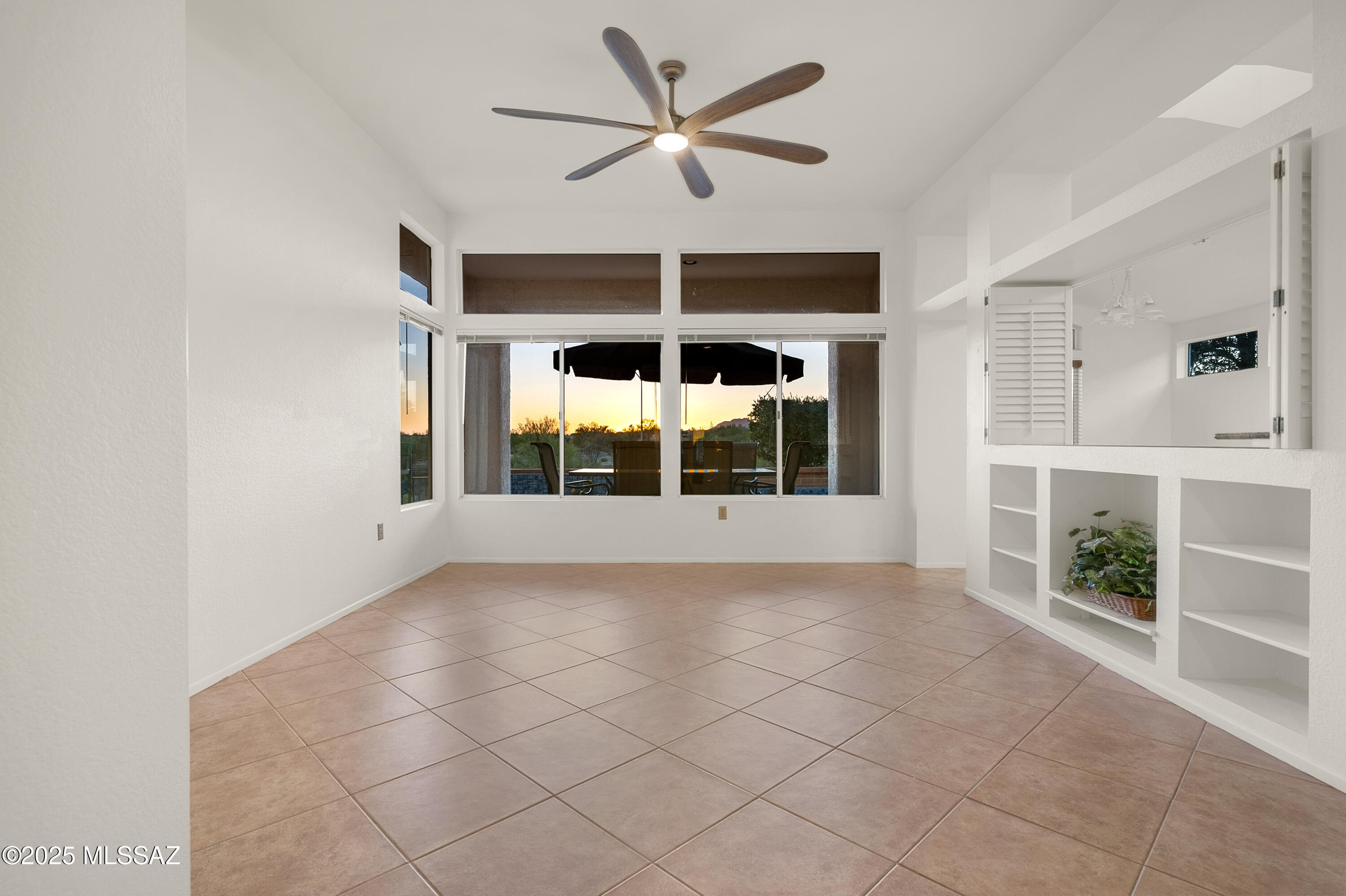 13949 N Desert Butte Drive