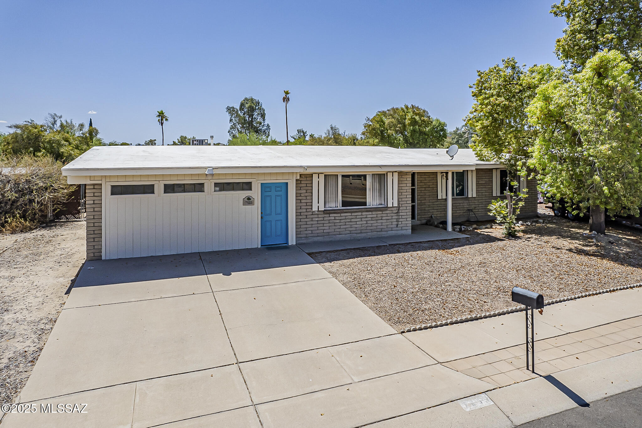 7855 N John Paul Jones