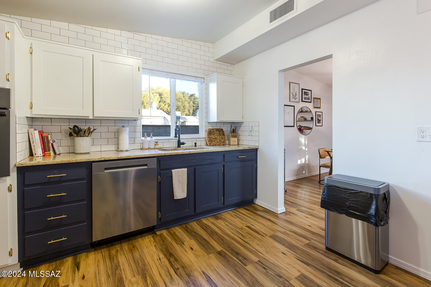 Longview Estates (194-470) - Residential