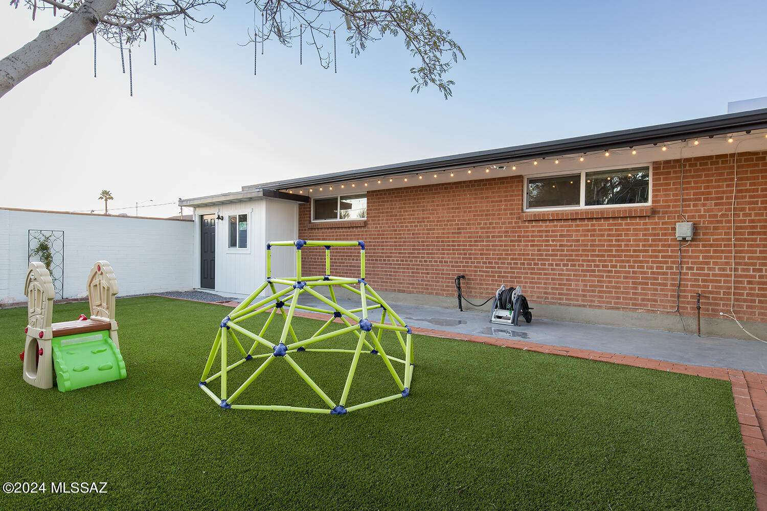 Longview Estates (194-470) - Residential