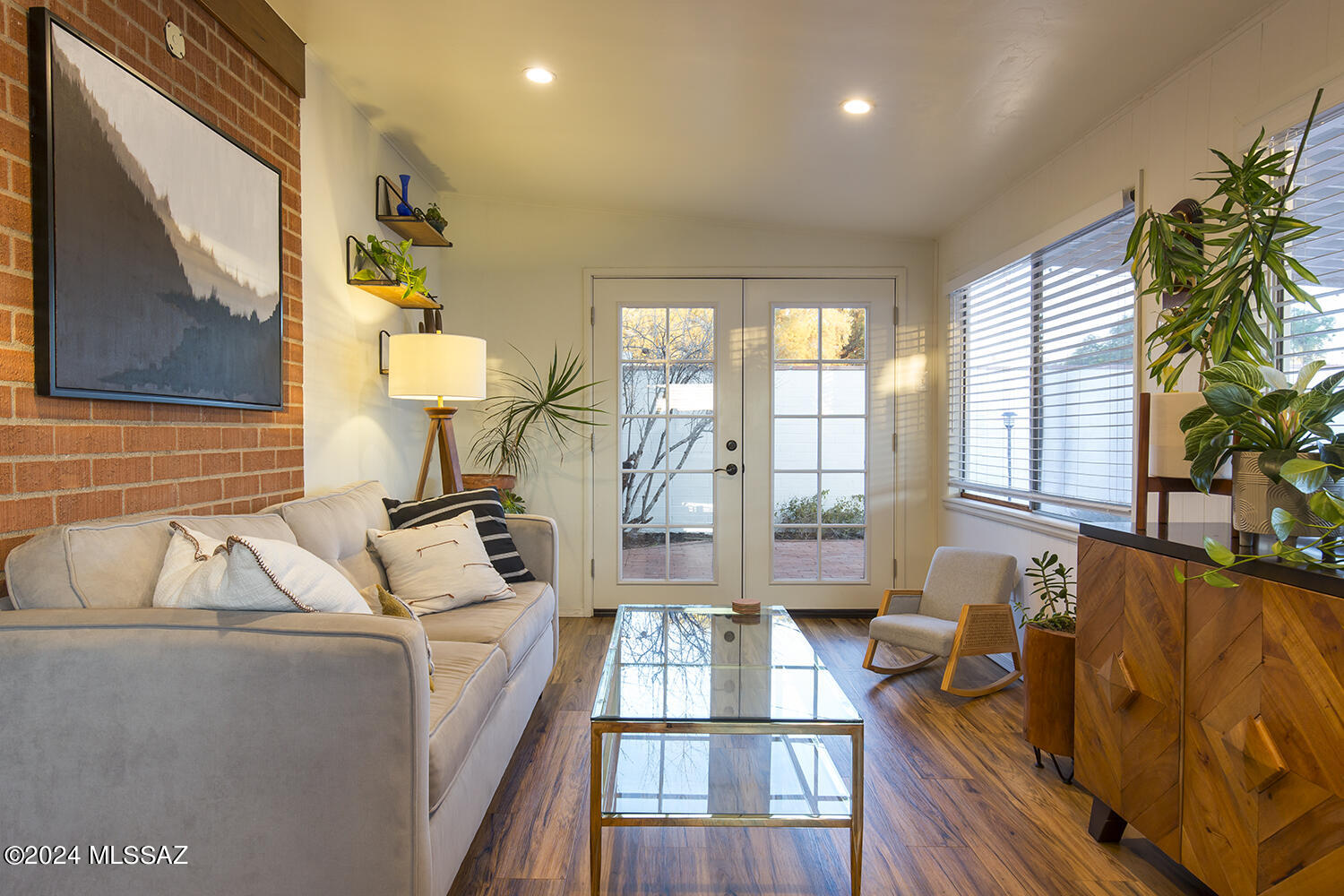 Longview Estates (194-470) - Residential