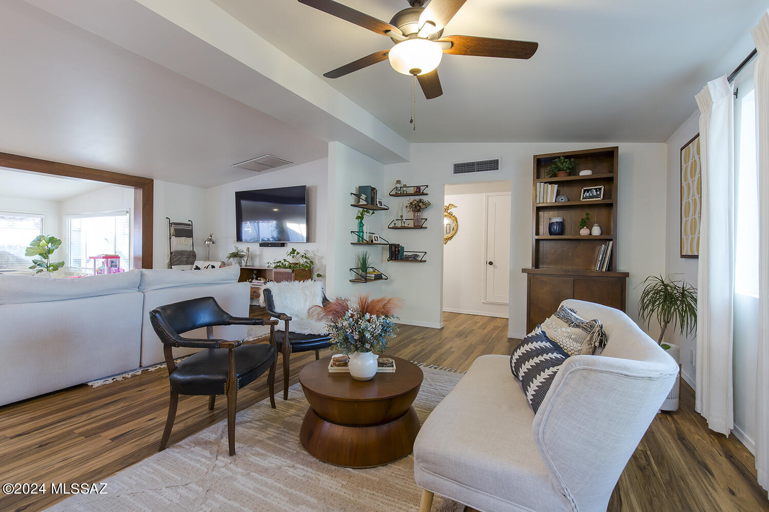 Longview Estates (194-470) - Residential