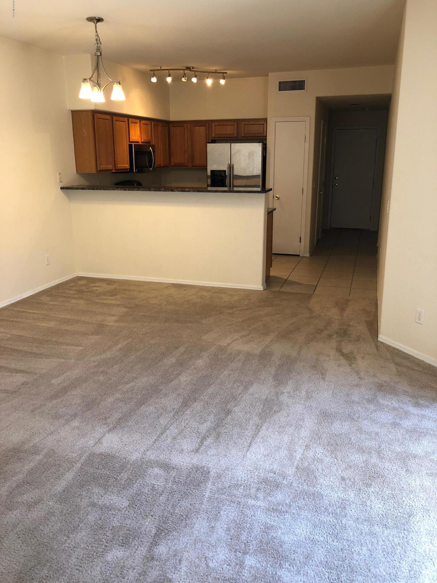 Mountain View Condos. (1-76) - Residential Lease