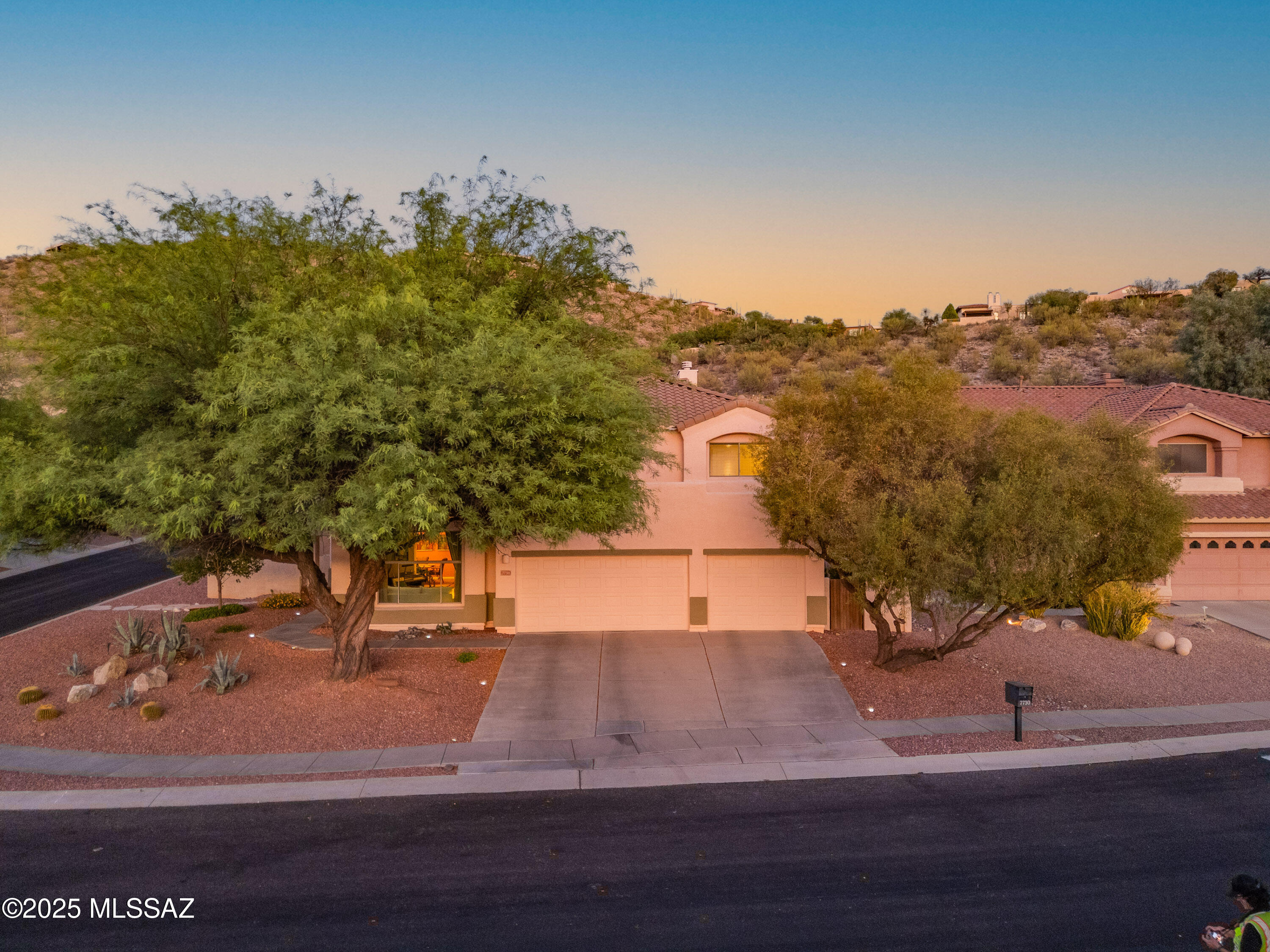 7730 E Black Crest Place