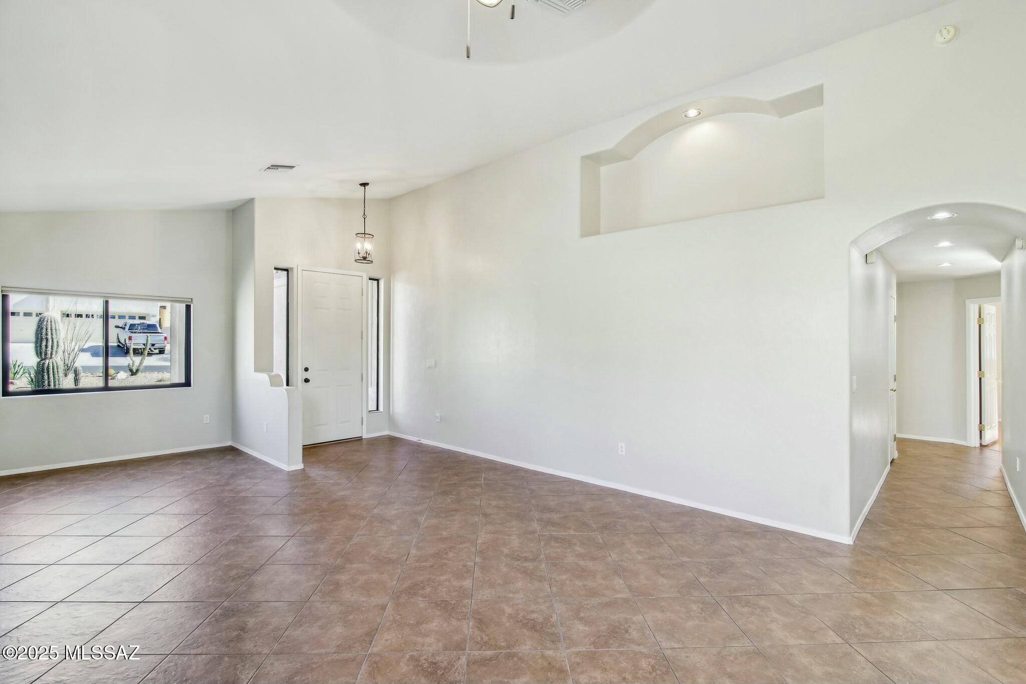 11215 N Via Rancho Naranjo