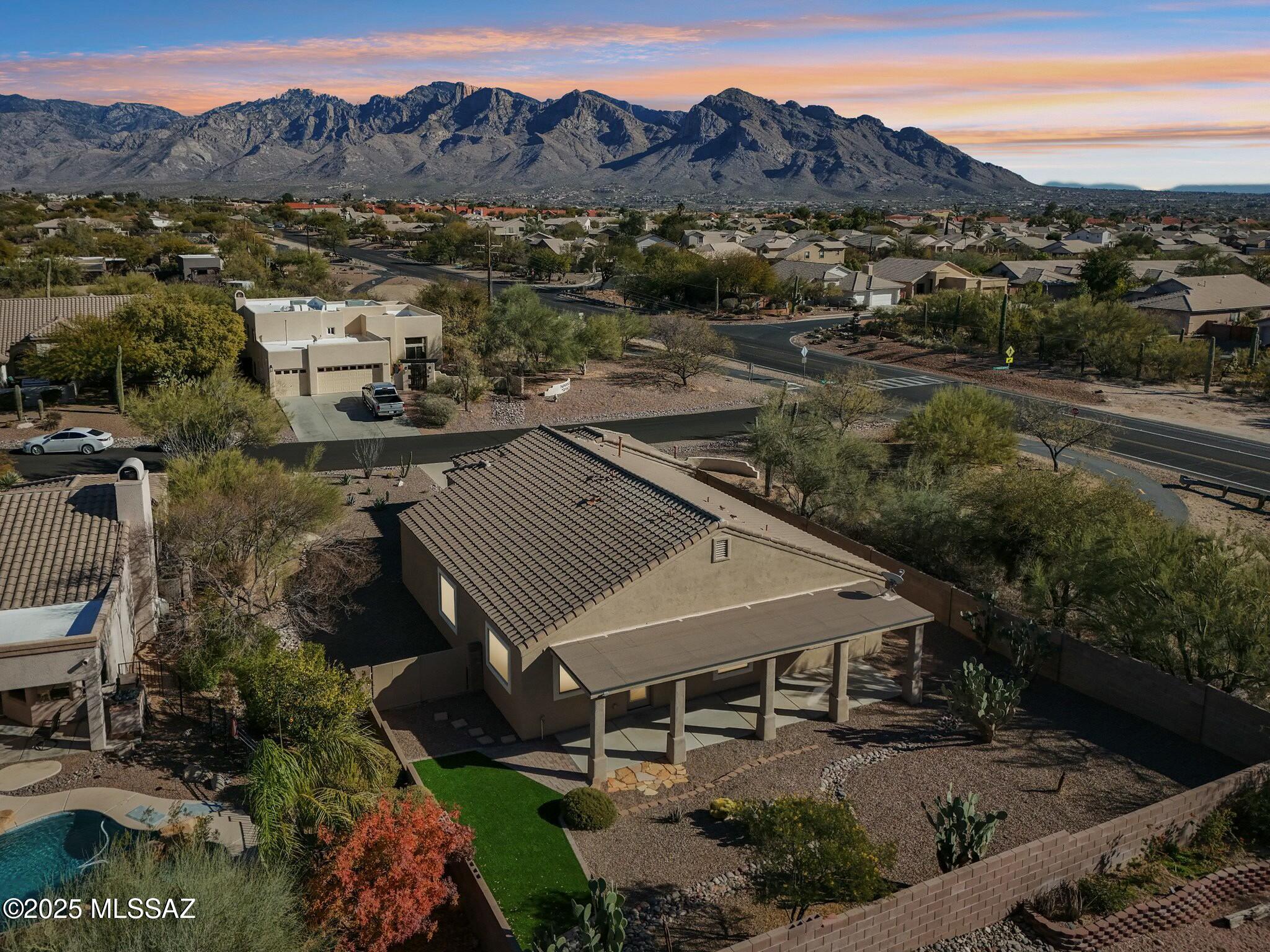 11215 N Via Rancho Naranjo