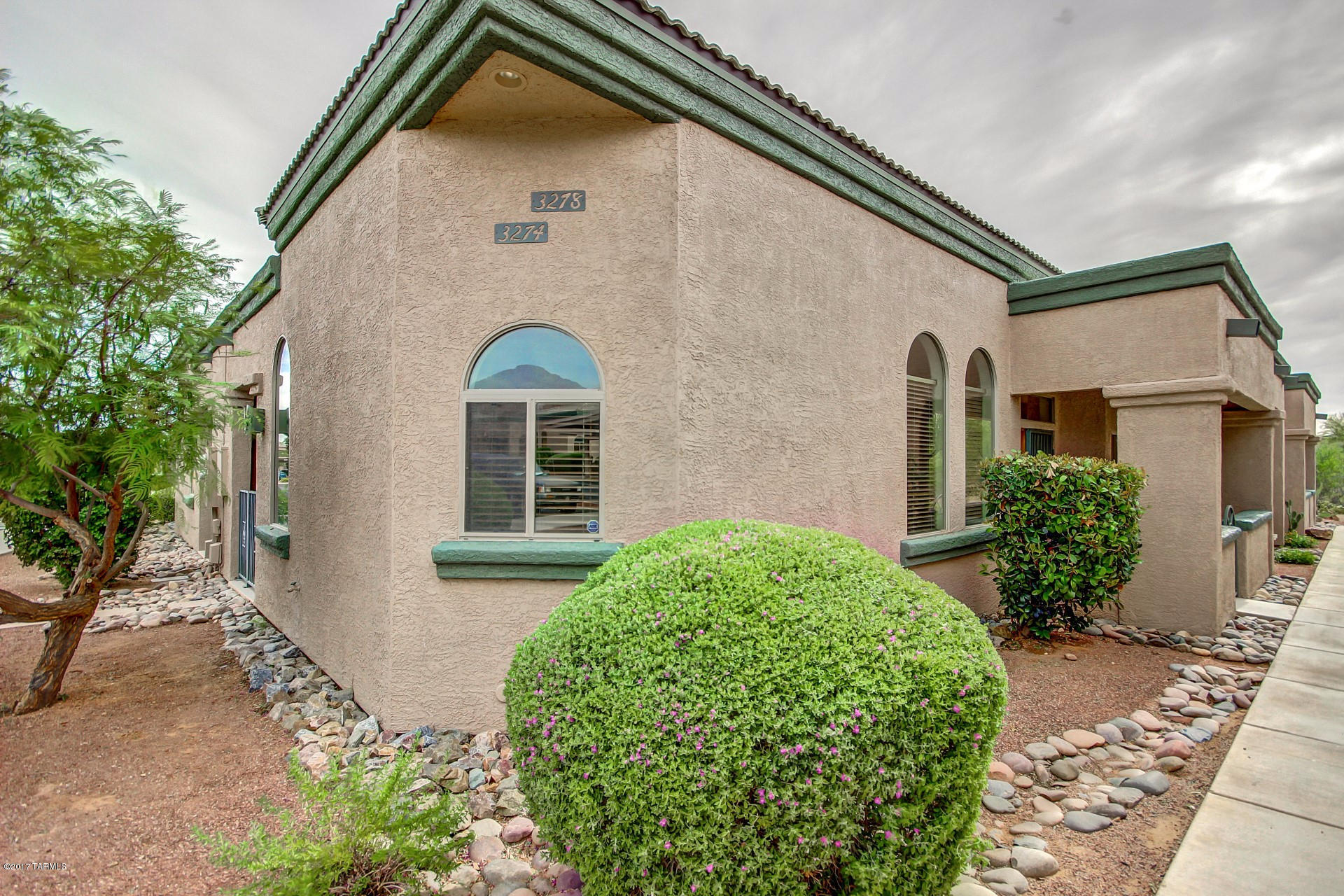 Kinney Village (1-112) - Residential