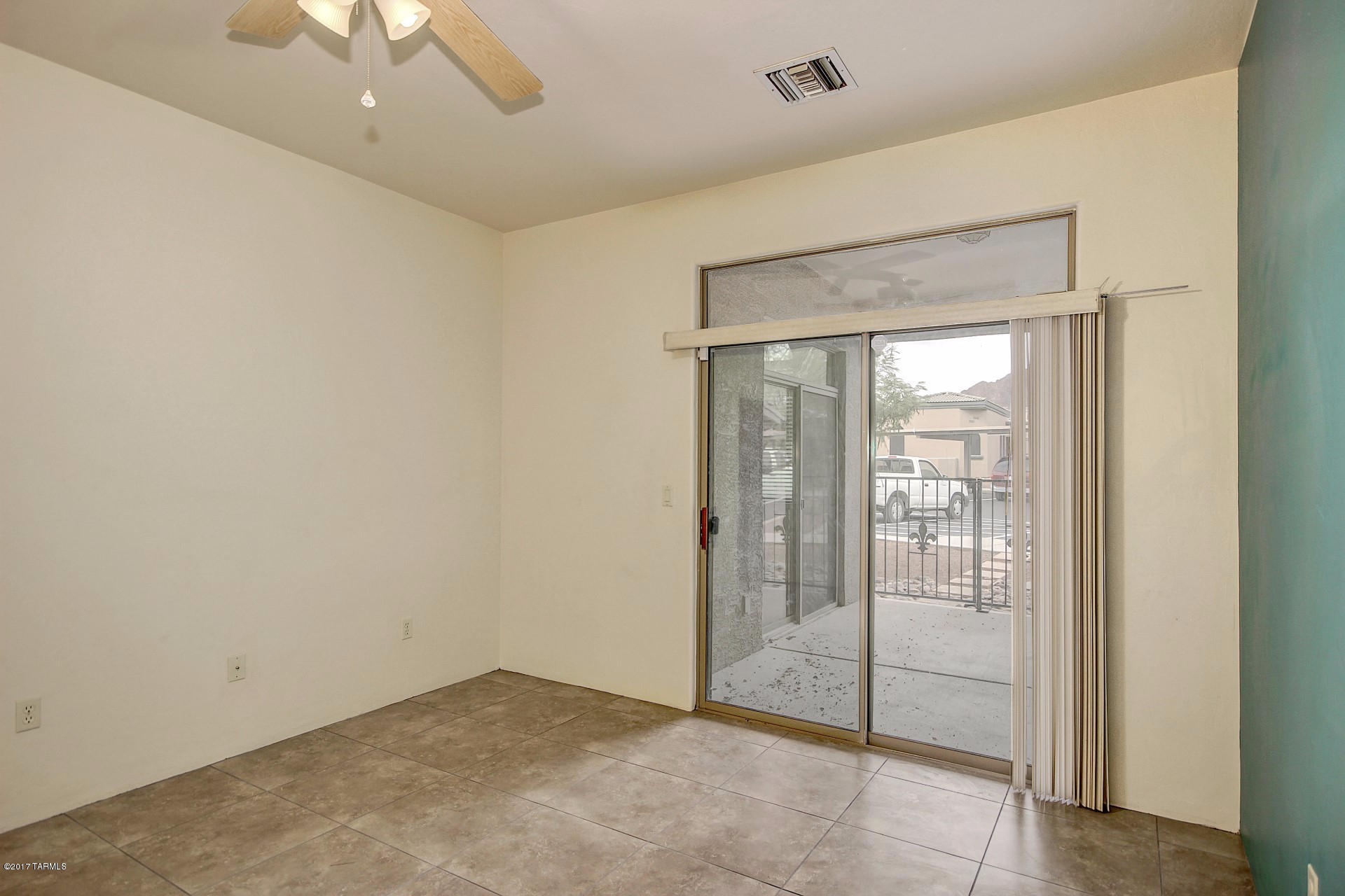 Kinney Village (1-112) - Residential