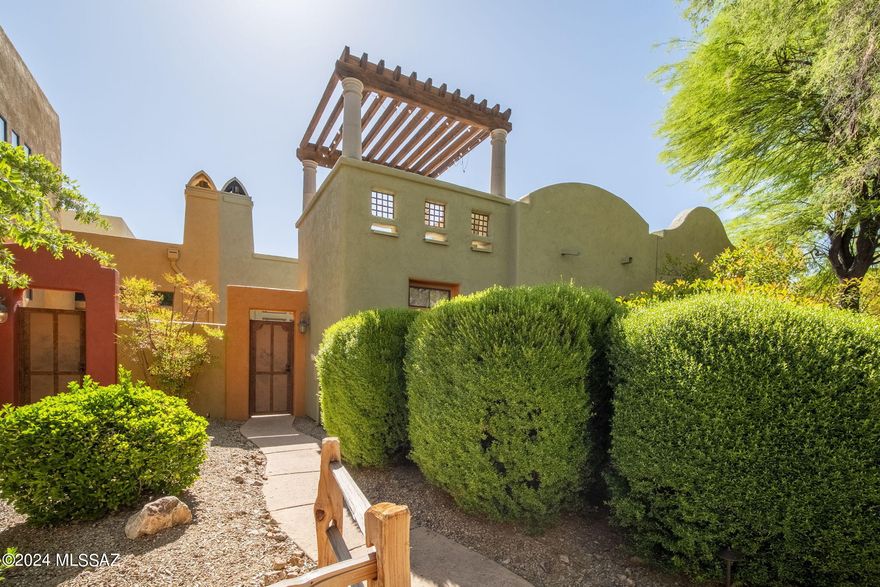 Enjoy the beauty and convenience of living in Embarcadero at the Barrio de Tubac with this 1 bedroom plus den /2 bath townhome featuring a beautiful sky deck with full stairs! The Resort style pool and workout facility are nearby for you to enjoy. Also, the Historic village of Tubac features lots of shopping and dining opportunities along with the four Diamond Tubac Golf Resort approximately 1.5 miles away! Start living the Tubac lifestyle today!