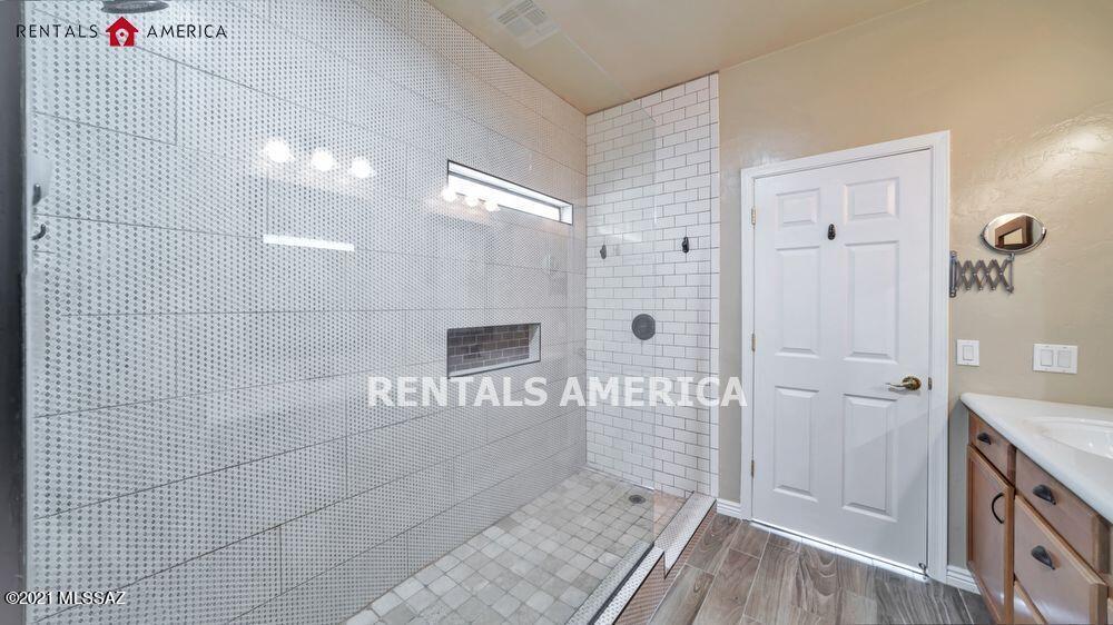 Spanish Trails Estates (1-119) - Residential Lease
