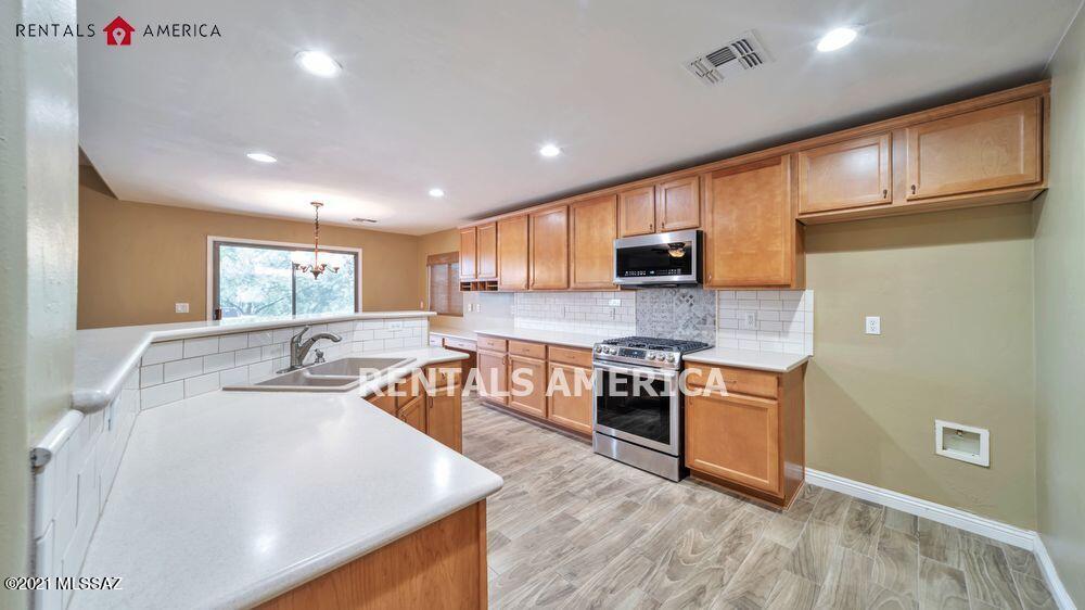 Spanish Trails Estates (1-119) - Residential Lease