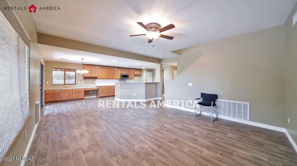 Spanish Trails Estates (1-119) - Residential Lease