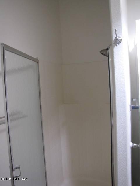 Unsubdivided - Residential Lease
