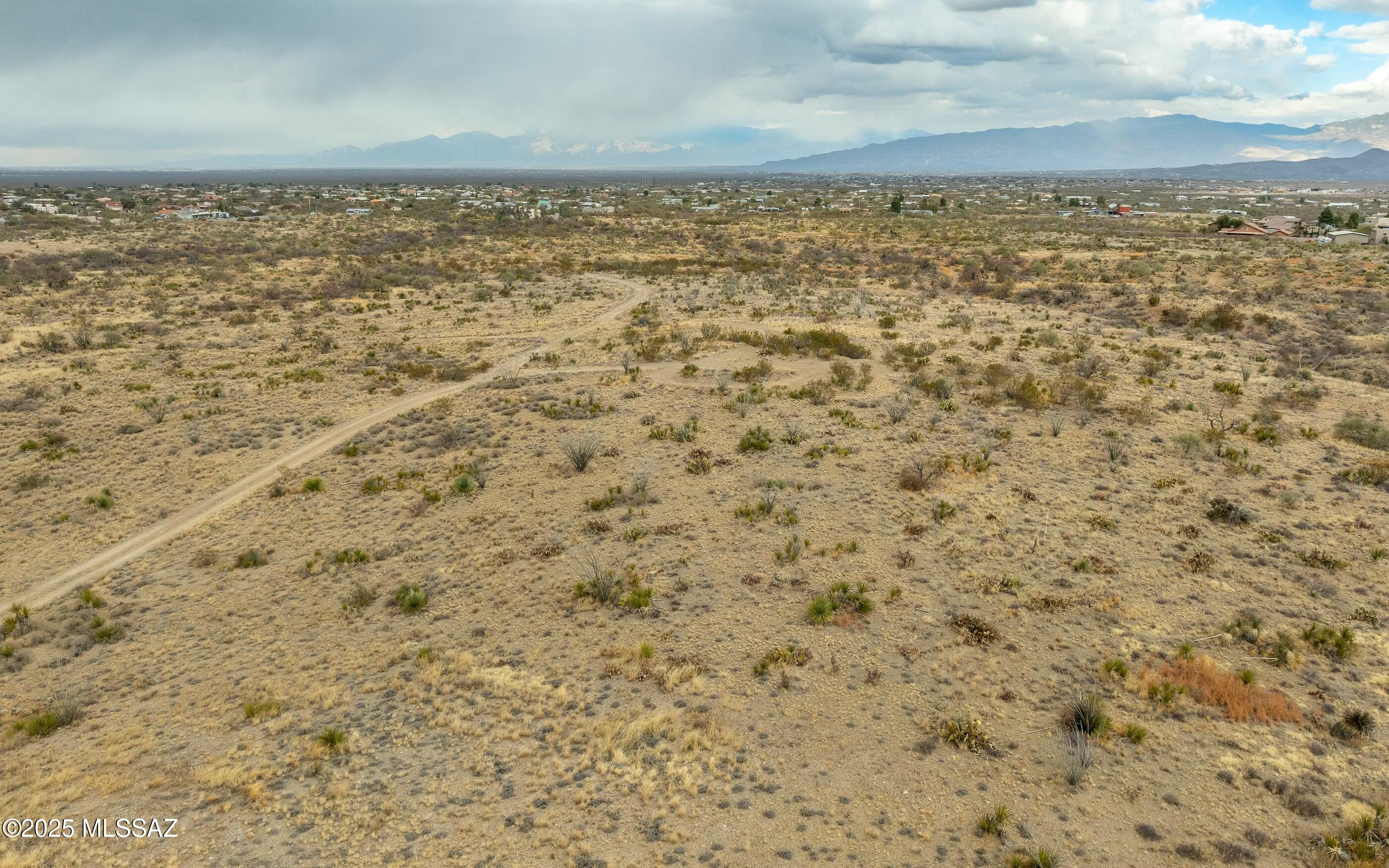 New Tucson Unit NO. 29 - Land