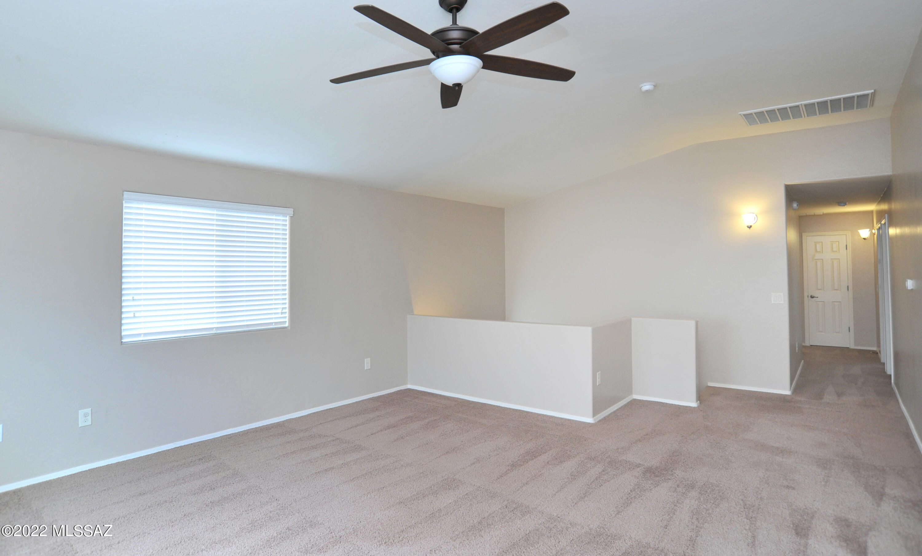 Vista Del Lago (1-123) - Residential Lease