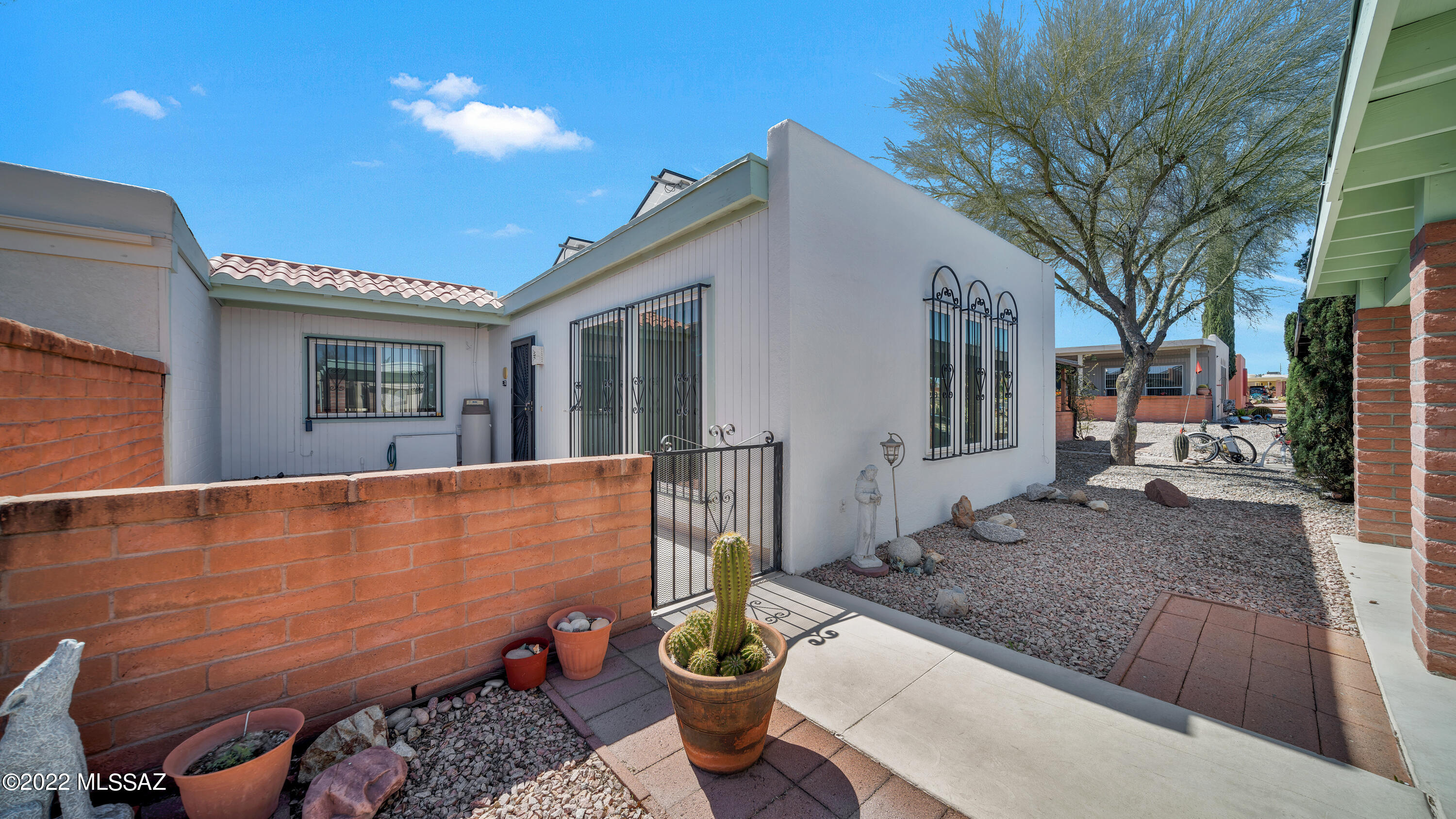 Green Valley Townhouses NO.7 - Residential