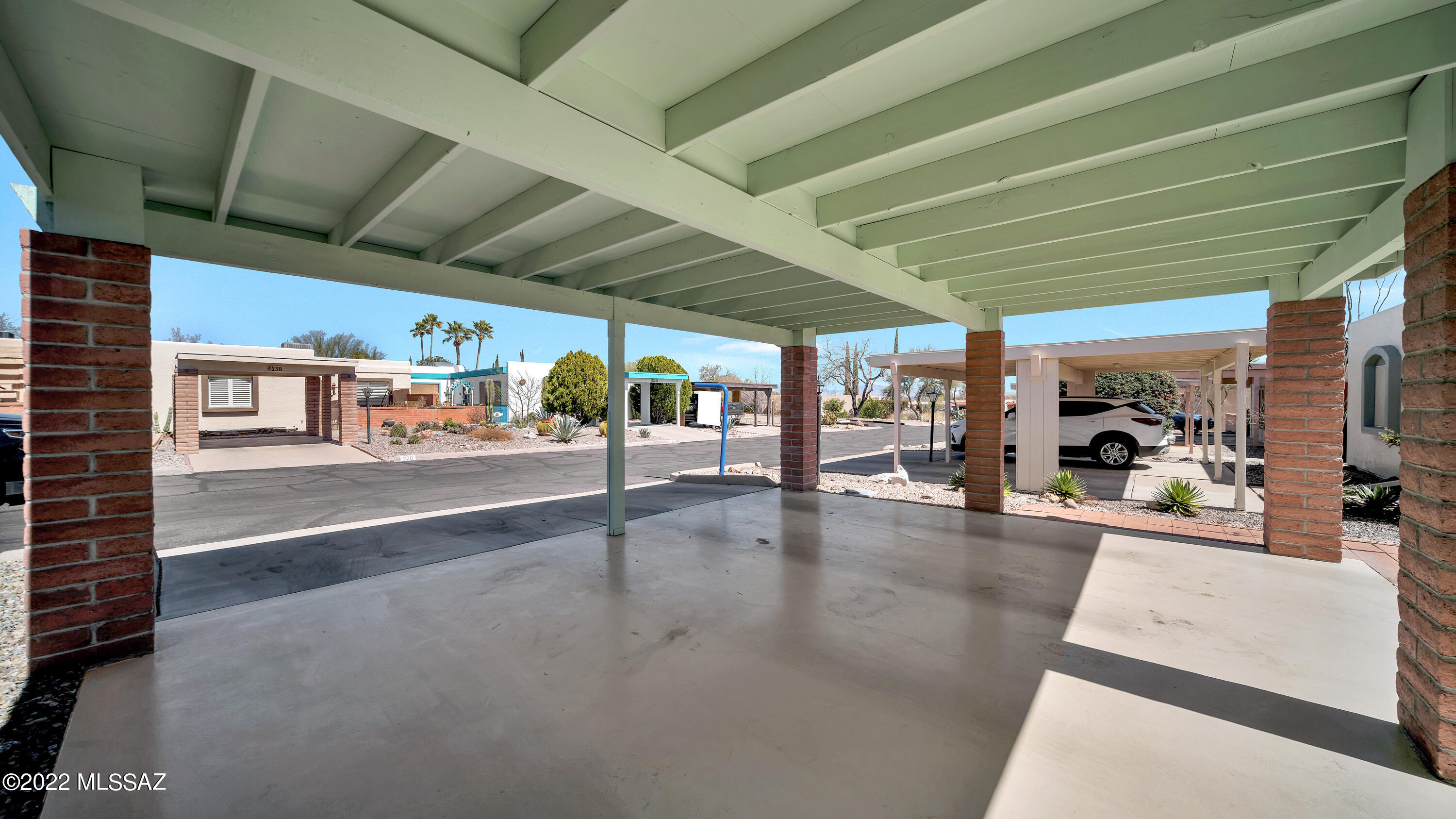 Green Valley Townhouses NO.7 - Residential