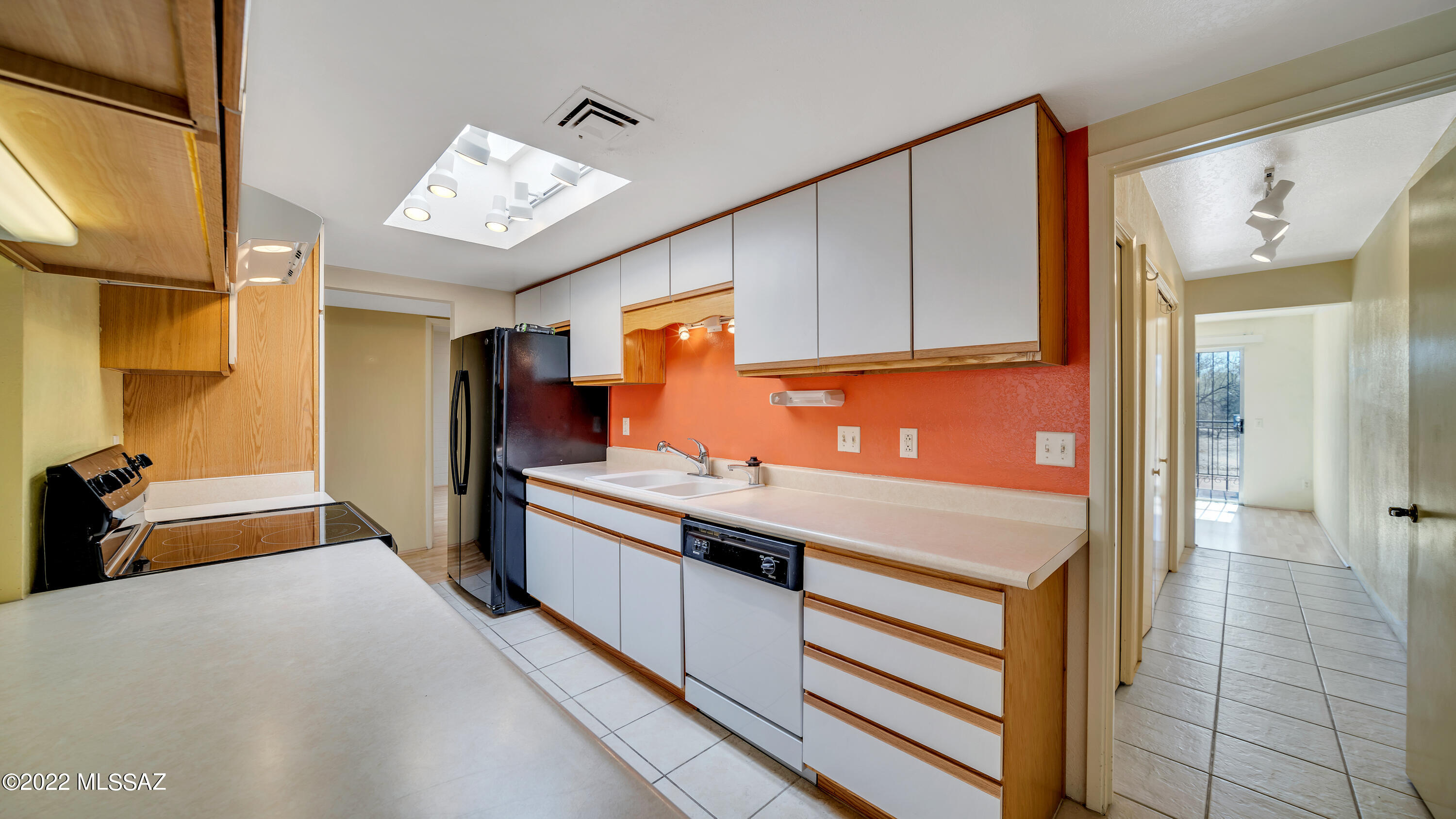Green Valley Townhouses NO.7 - Residential
