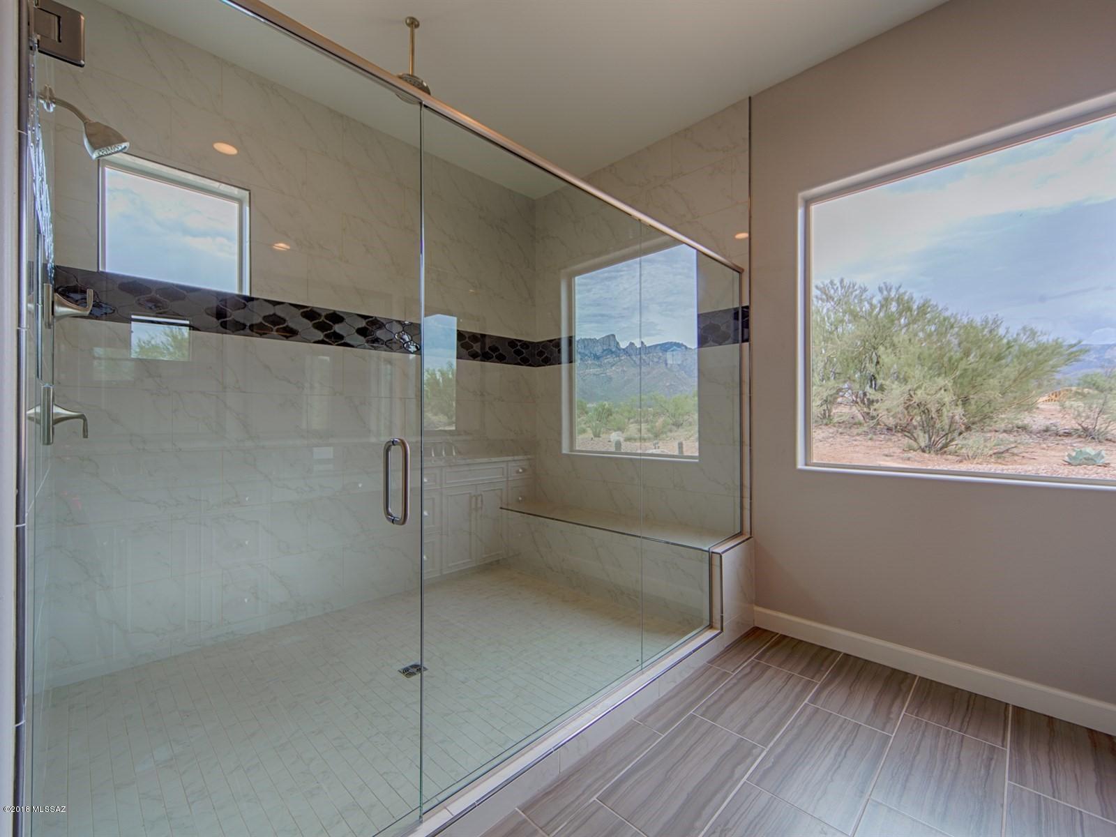 Sanctuary At Silverhawke - Residential