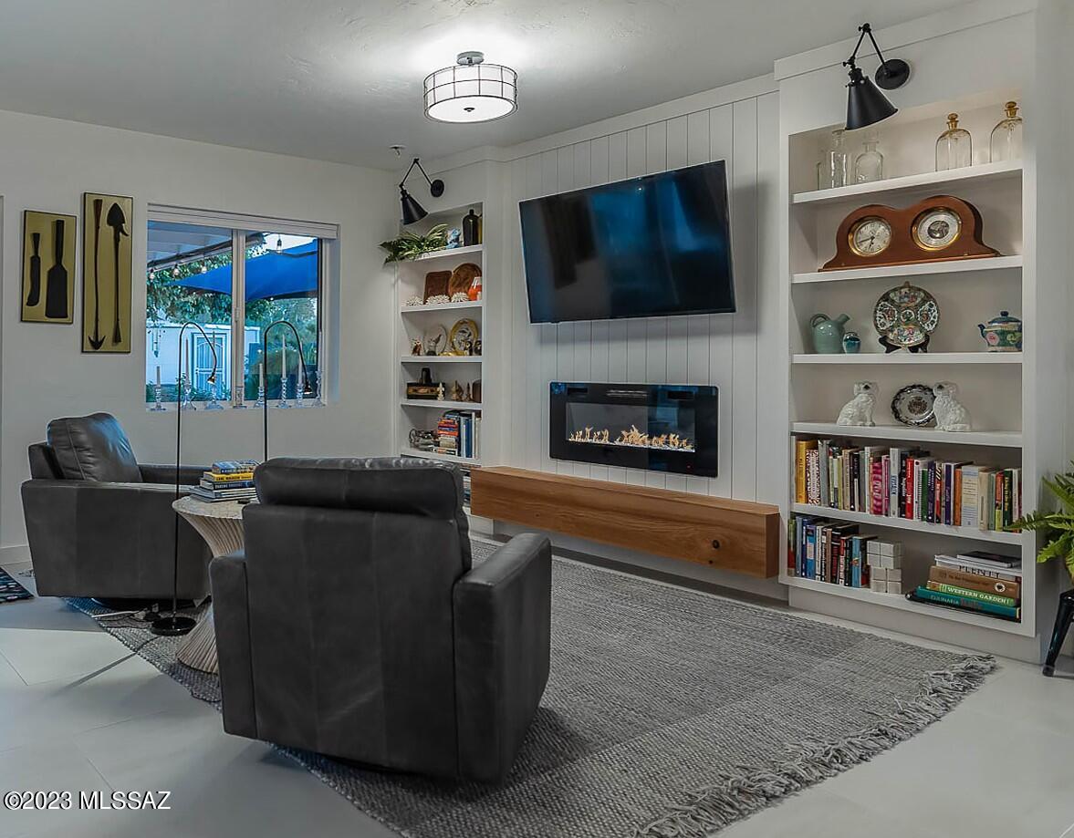 Harold Bell Wright Estates - Residential