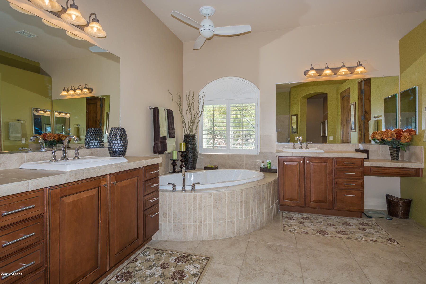 Dos Lagos at Dove Mountain (1-91) - Residential