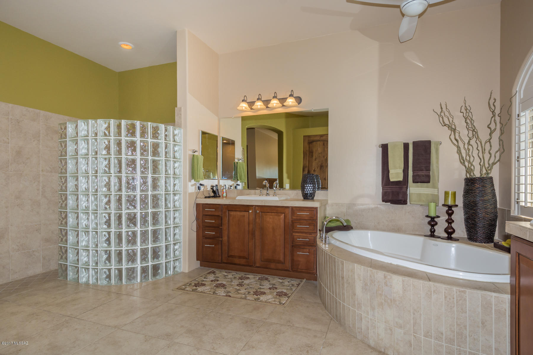 Dos Lagos at Dove Mountain (1-91) - Residential